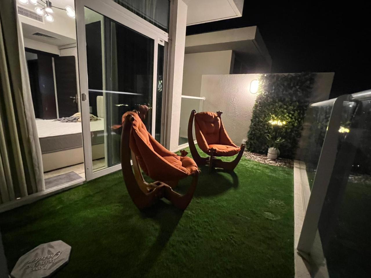 3 Bedroom Family Friendly In Damac Hills 2