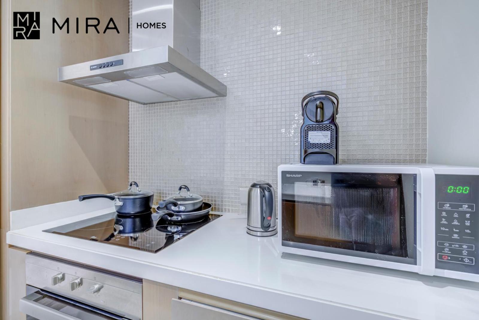 Mira Homes - Fully Furnished 1 Bedroom In Paramount Apartment *