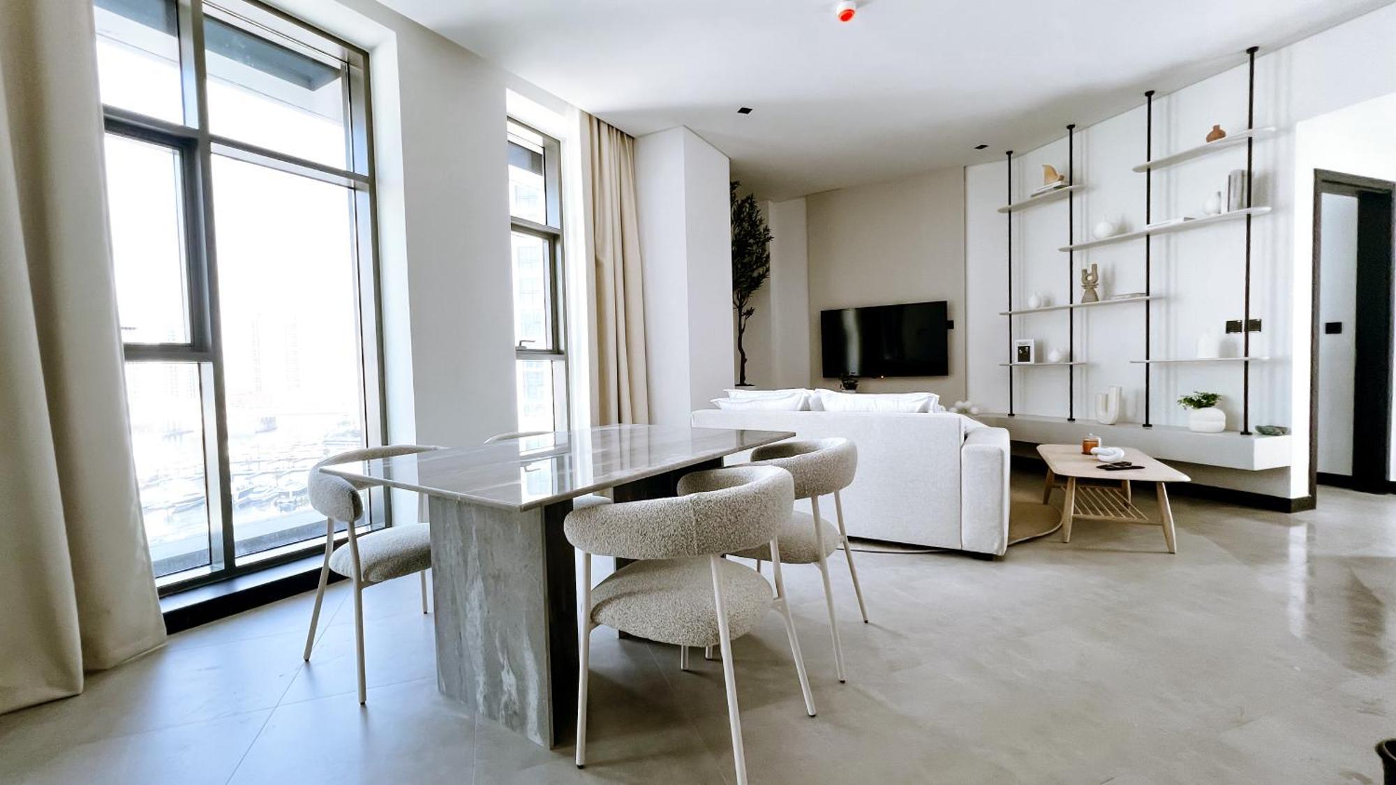 Brand New Luxury 2-bedroom With Sofa-bed * Dubai