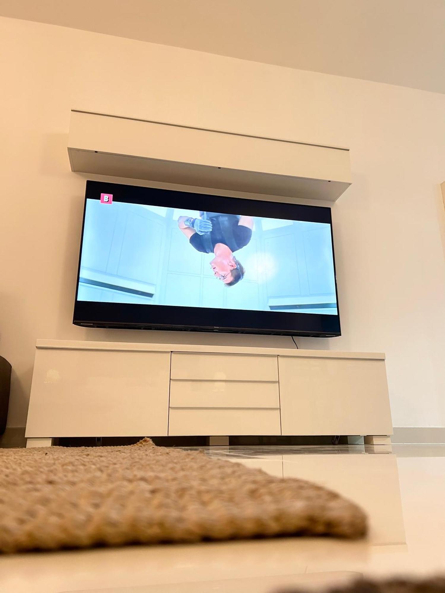 Seaside Spacious With Vibrant Vibes In Jbr By Sweet Homes Apartment