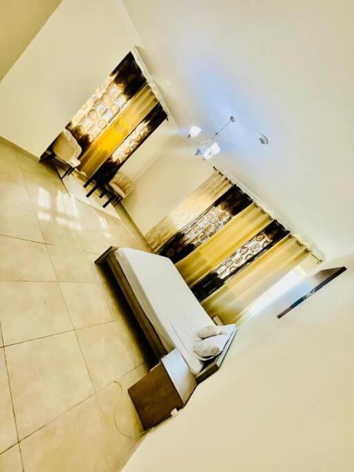 Luxurious & Fully Spacious 2 Bedroom Apt' * Dubai
