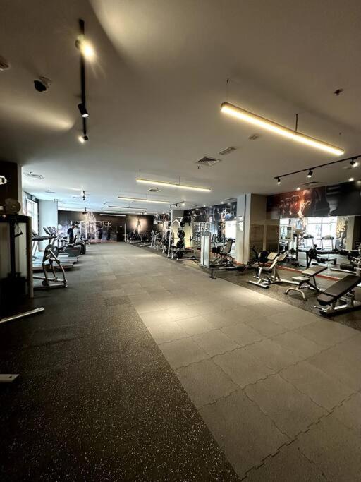 Luxurious & Fully Spacious 2 Bedroom Apt'