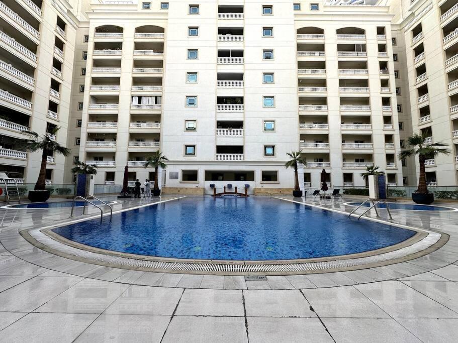 Luxurious & Fully Spacious 2 Bedroom Apt'