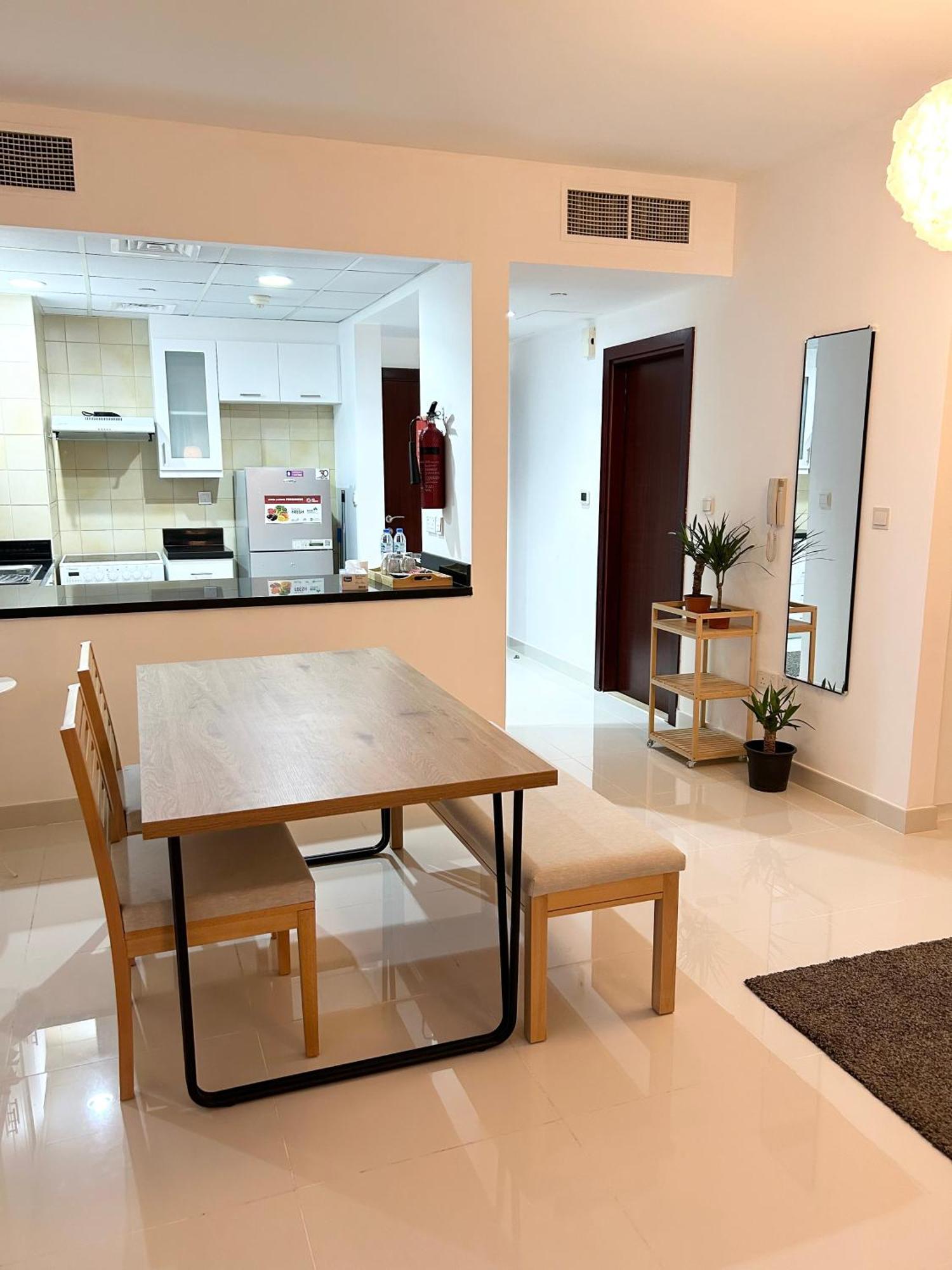 Apartment Seaside Spacious With Vibrant Vibes In Jbr By Sweet Homes