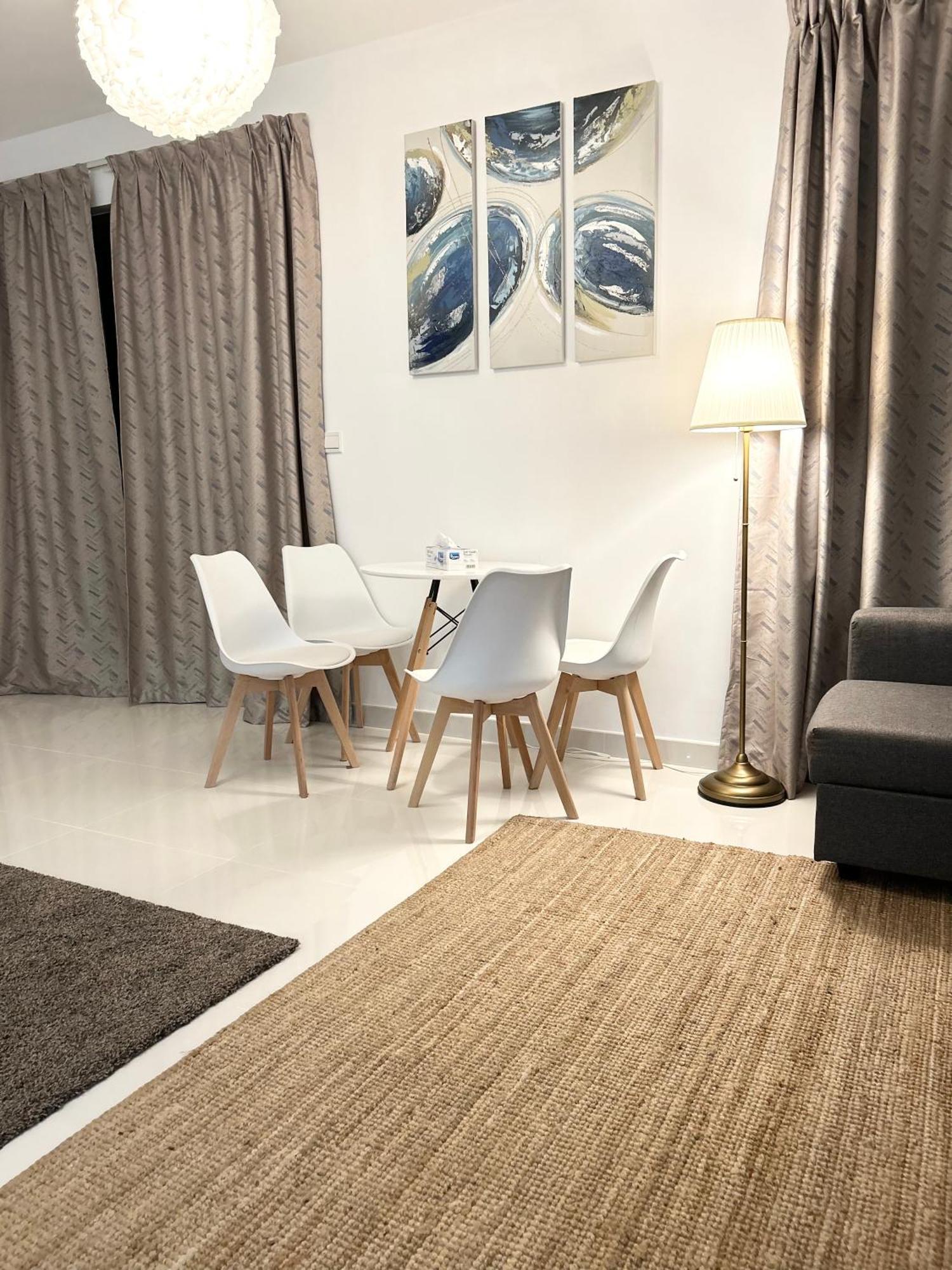 Seaside Spacious With Vibrant Vibes In Jbr By Sweet Homes * Dubai
