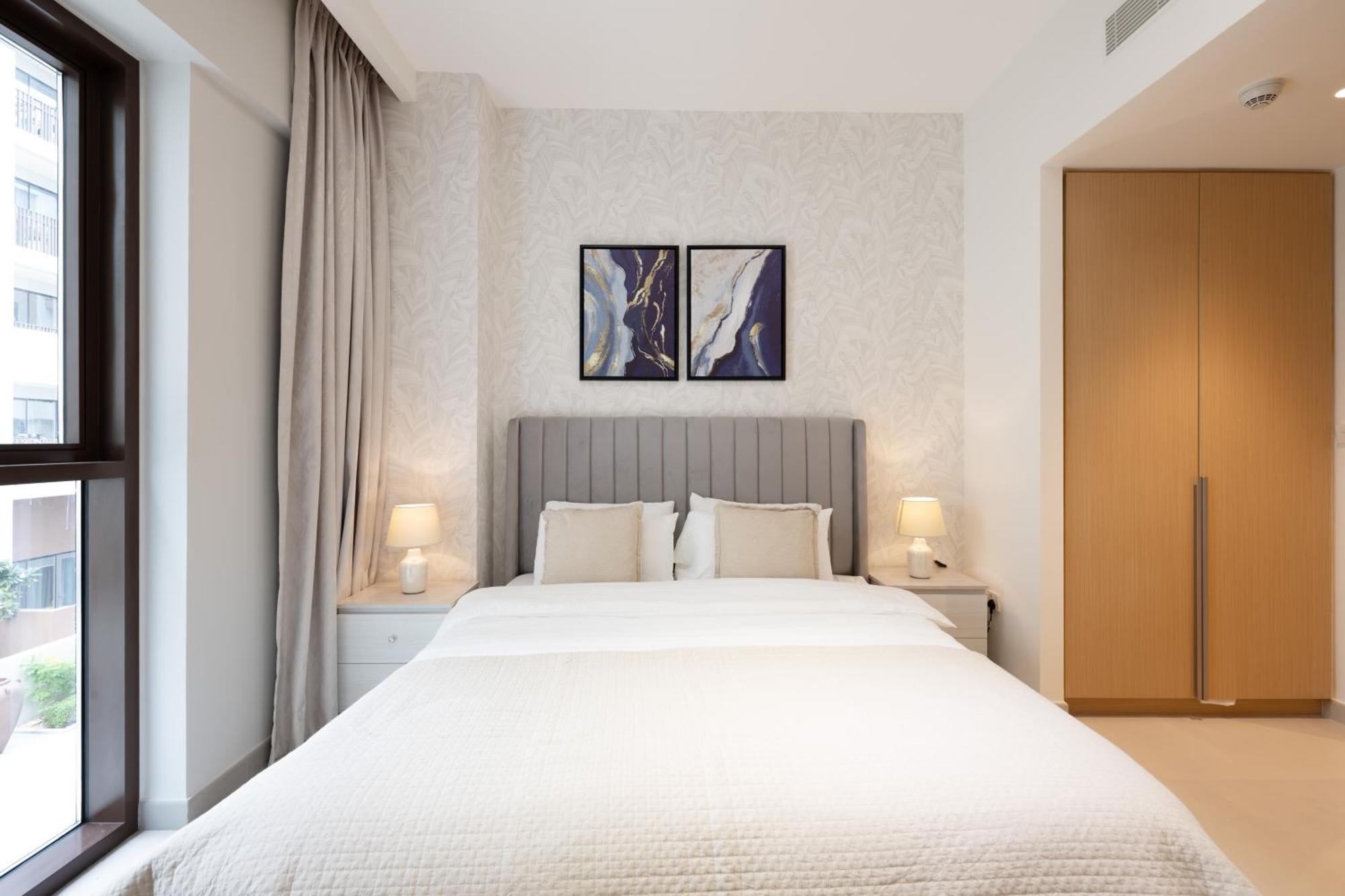 Designer 2br In Creek Summer 3mins Walk To The - 207 Dubai