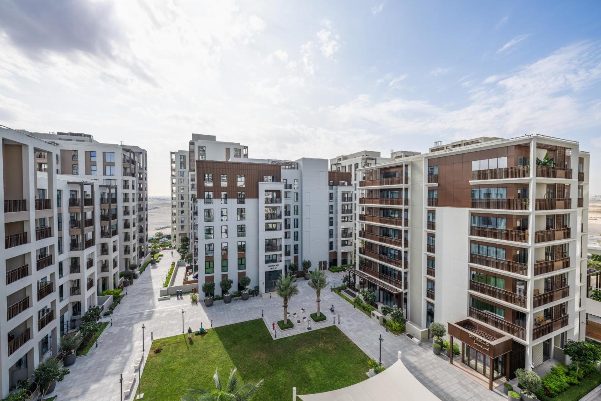 Apartment Designer 2br In Creek Summer 3mins Walk To The - 207