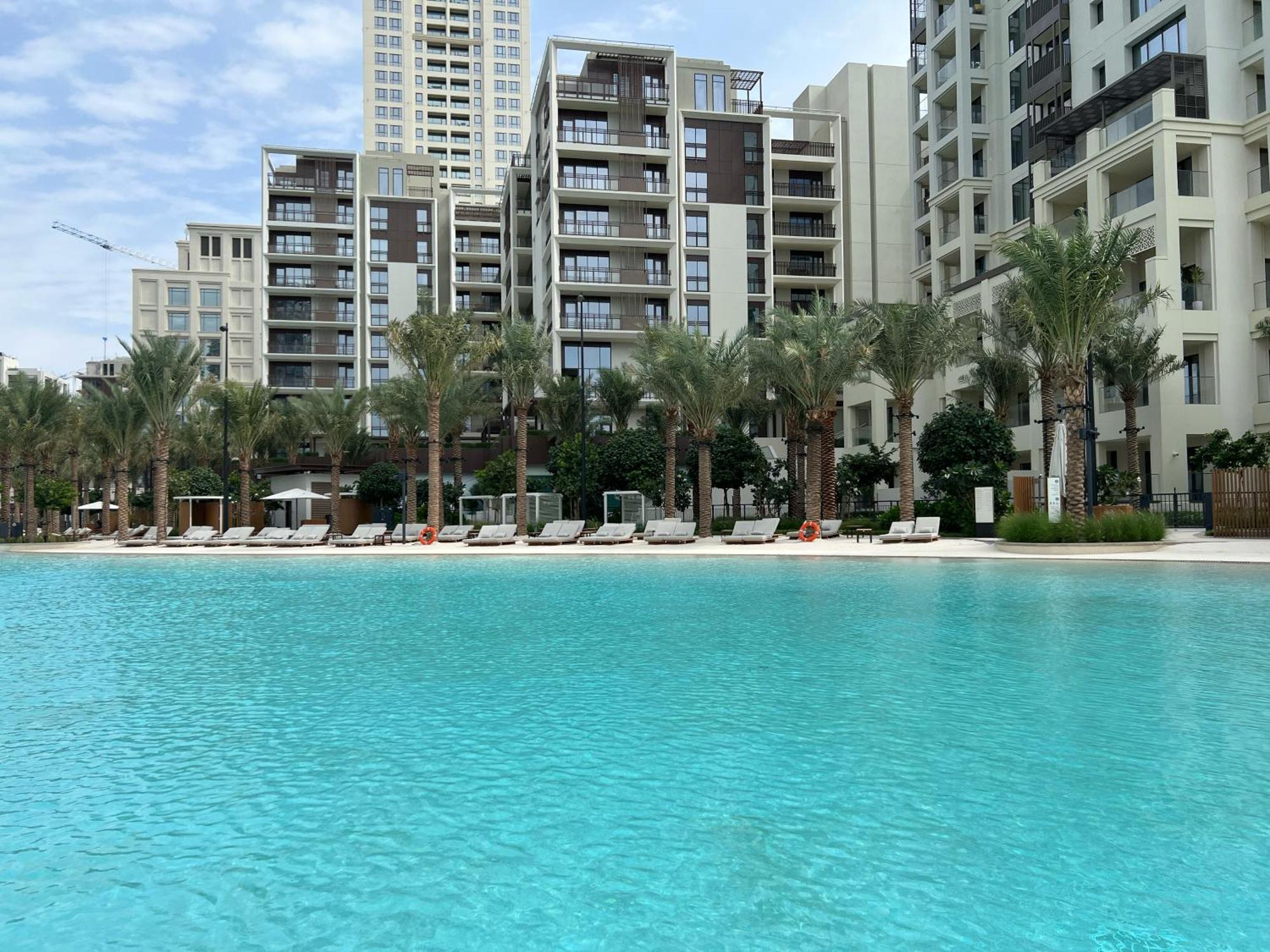 Apartment Designer 2br In Creek Summer 3mins Walk To The - 207