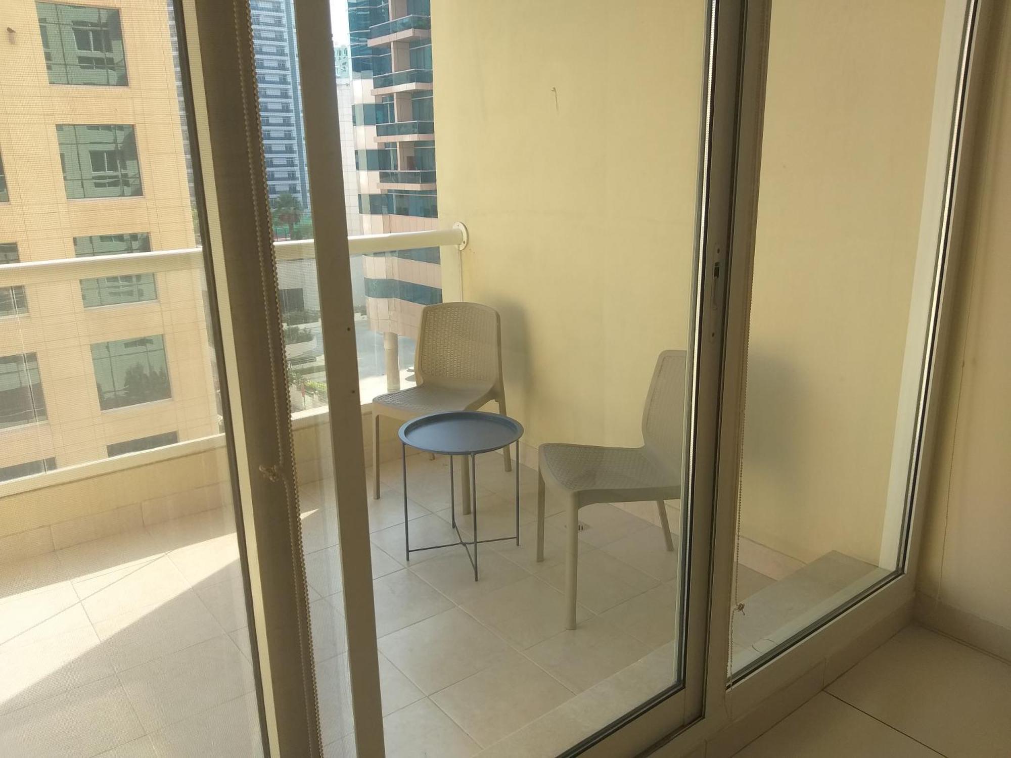Lovely 1-bedroom In The Heart Of Marina Apartment