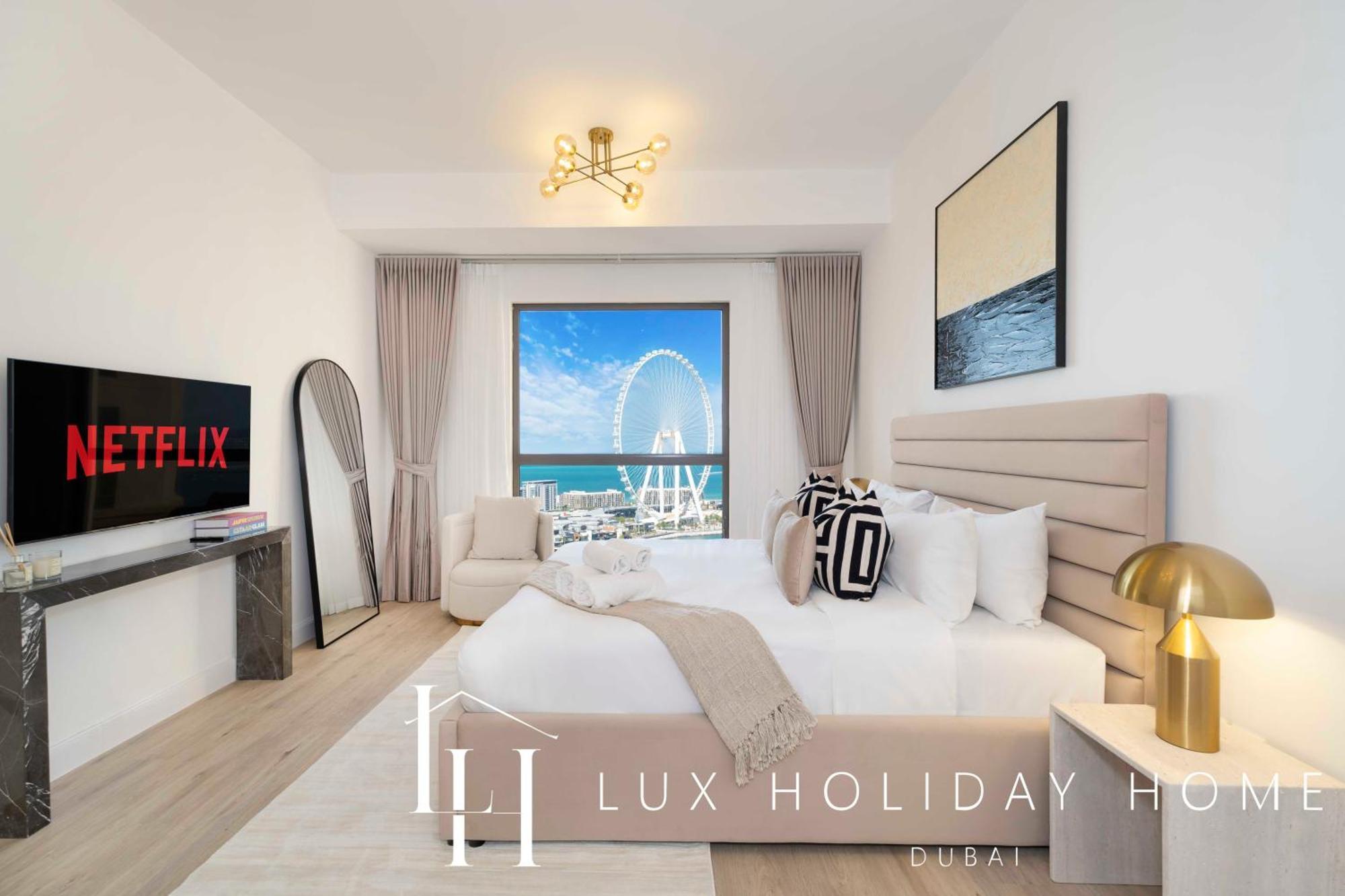 Lux The Eye Sea View * Dubai