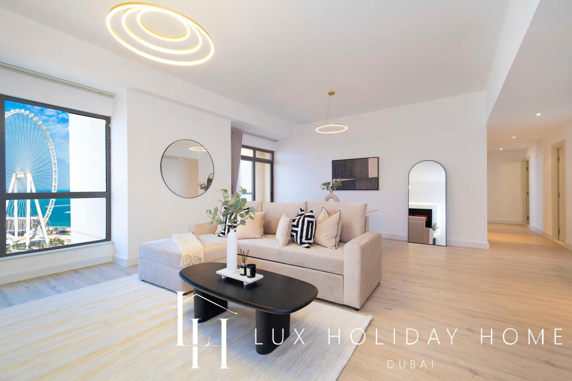 Lux The Eye Sea View Apartment