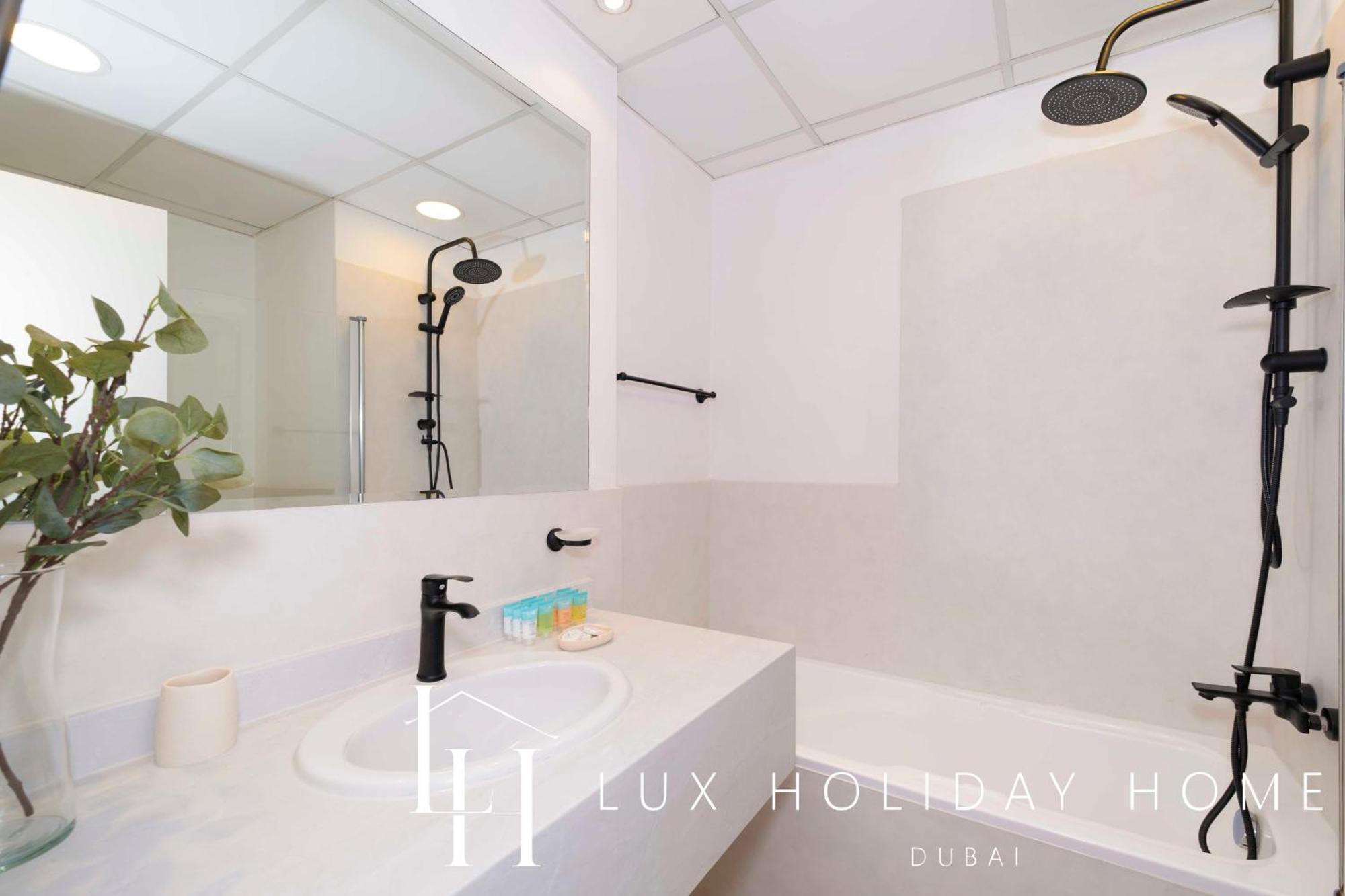 Apartment Lux The Eye Sea View