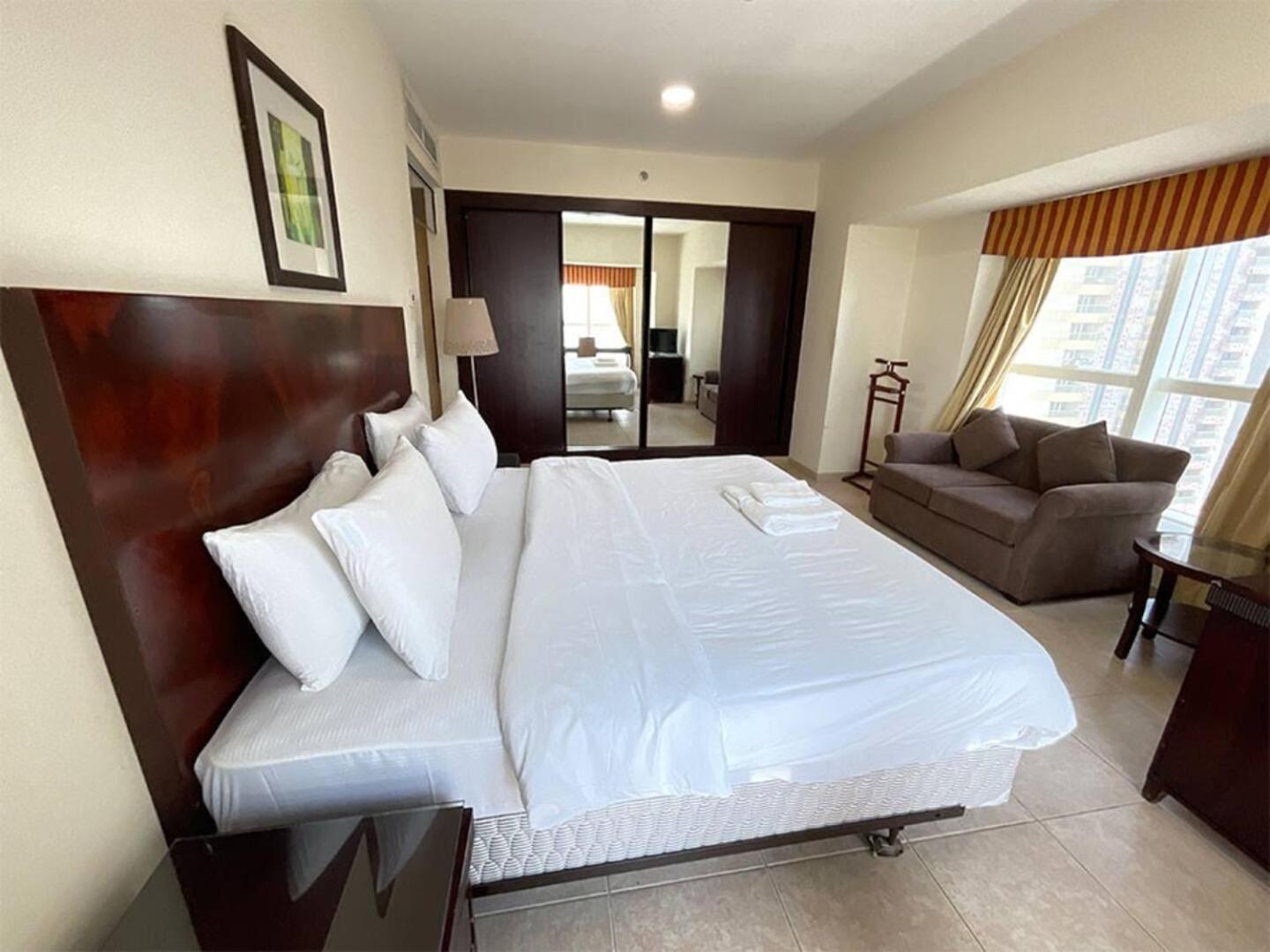 Ensuite In Coliving In Marina Homestay *