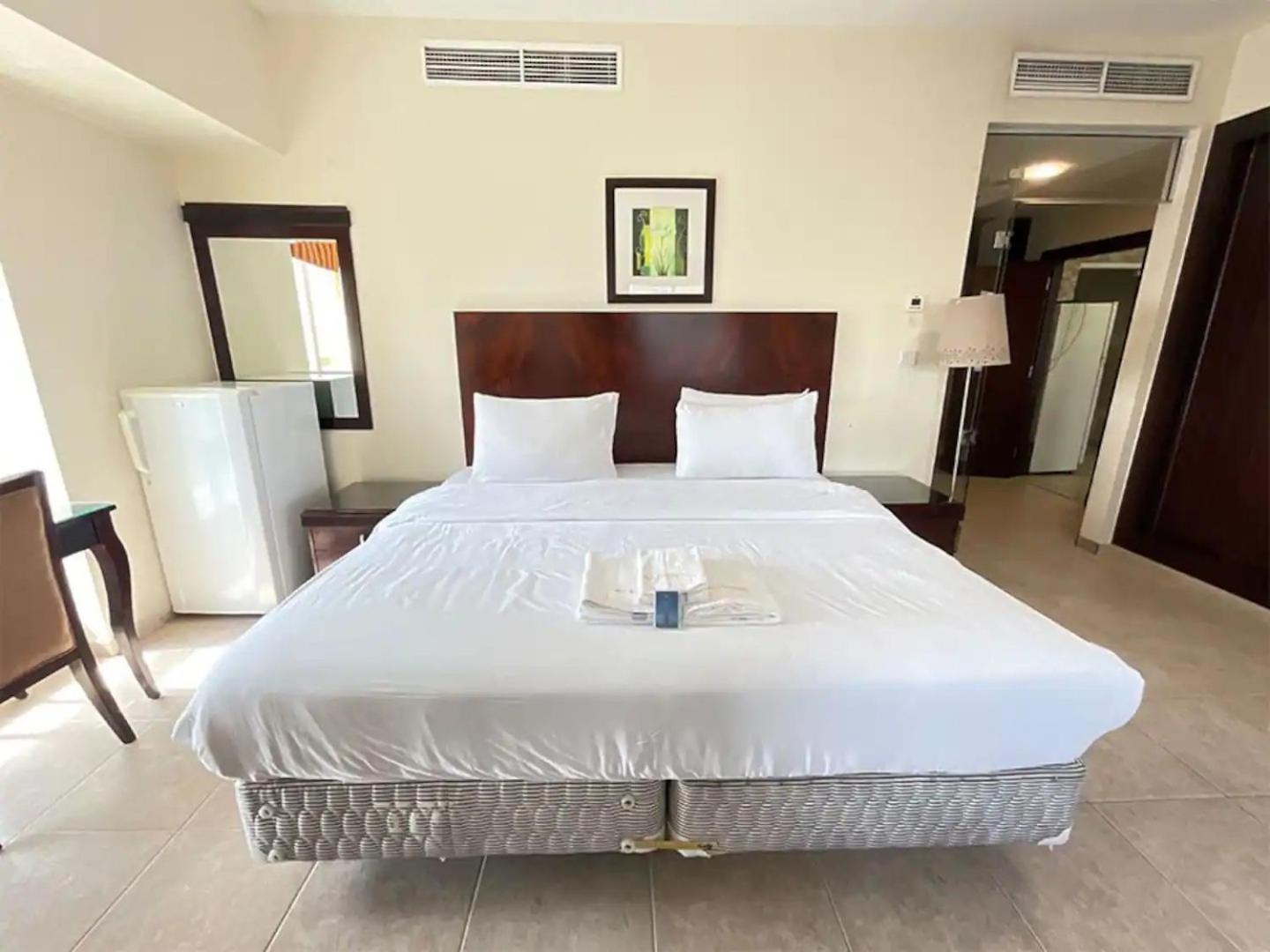 Ensuite In Coliving In Marina Dubai