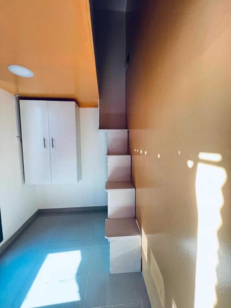 Moon Backpackers Burjman Exit 2, Family Partitions, Loft Partitions, *