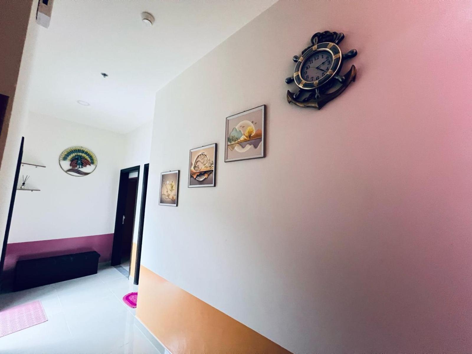 Moon Backpackers Burjman Exit 2, Family Partitions, Loft Partitions, Hospedagem domiciliar