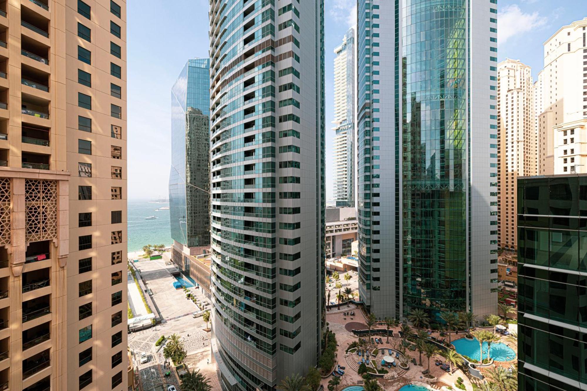 Salt Of The Ocean In Jbr By Lagom Apartment Dubai