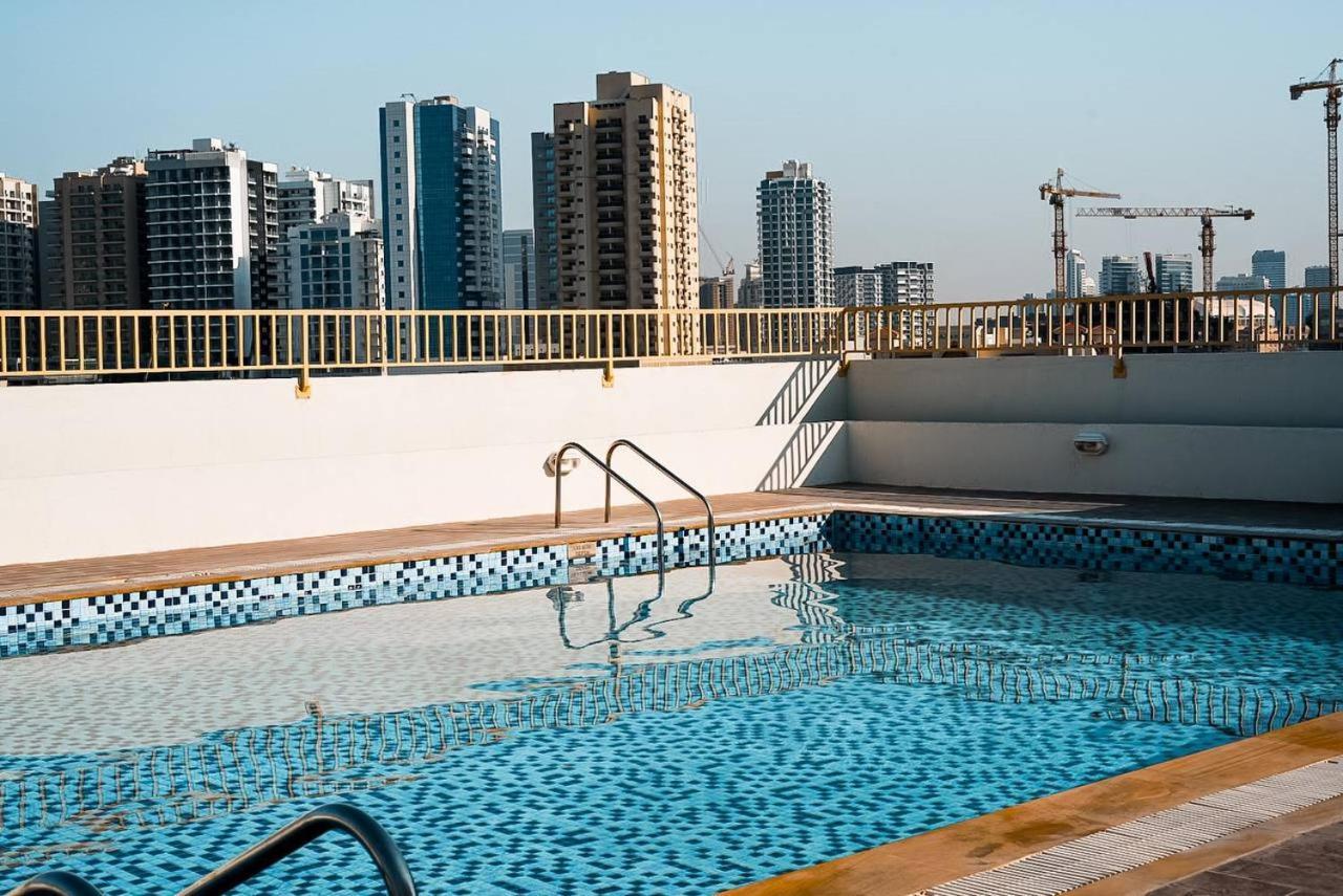 Dubaistay Luxury 2 Bedroom Jvc King And Queensize