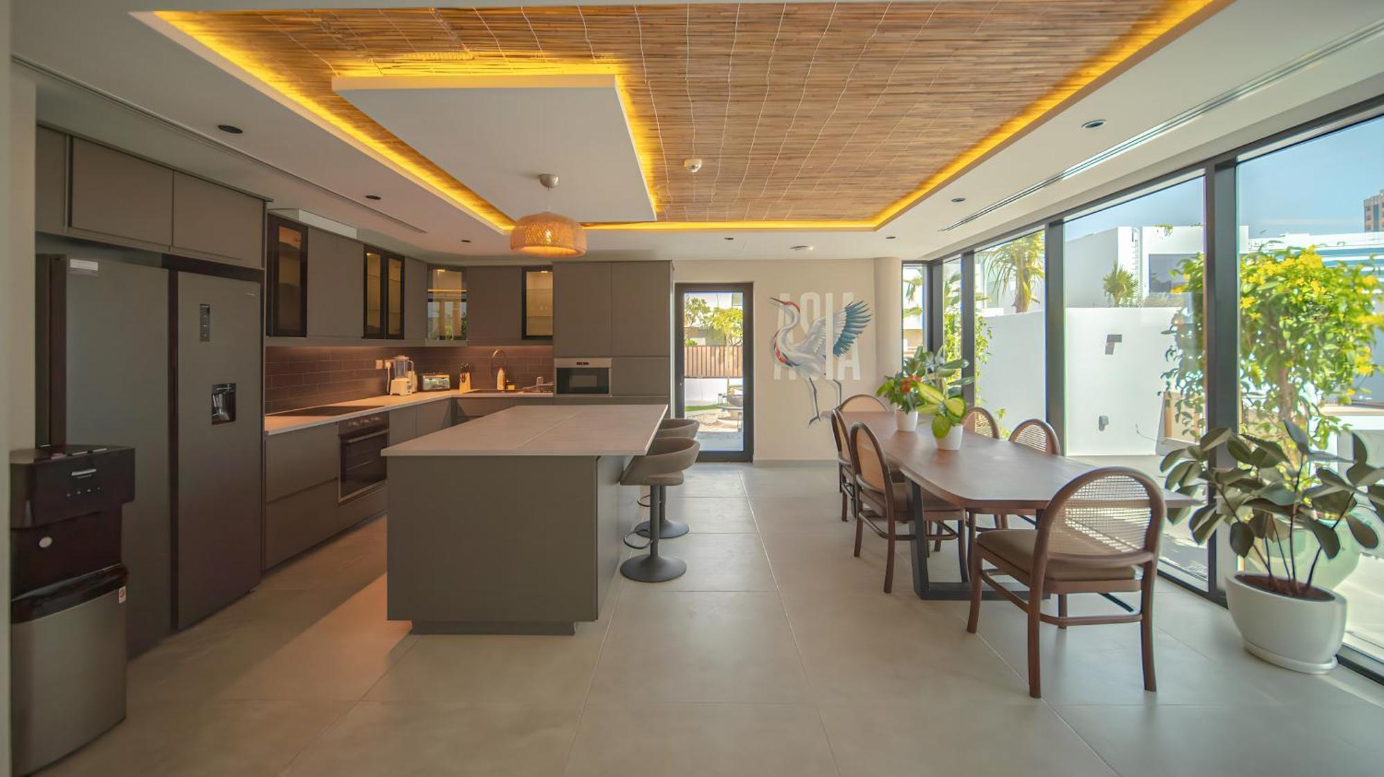 Nas House Private Hotel
