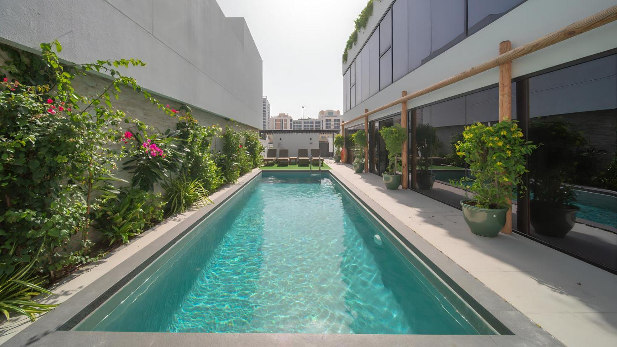 Nas House Private Hotel