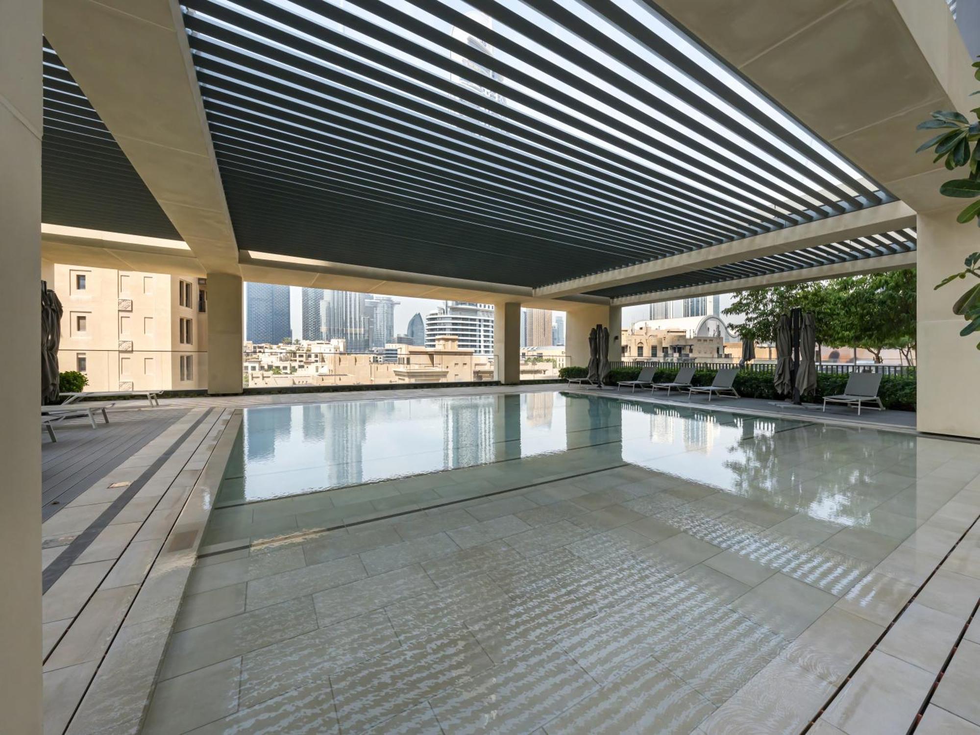 Apartment Luxurious 2br In Downtown Pool And Gym Access