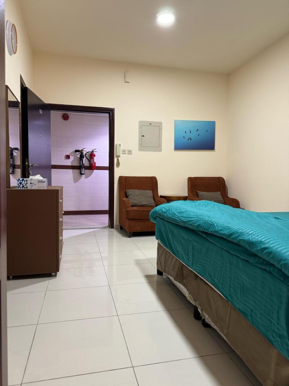 Fully Furnished Next To Sharaf Dg Metro Station Tatil Evi