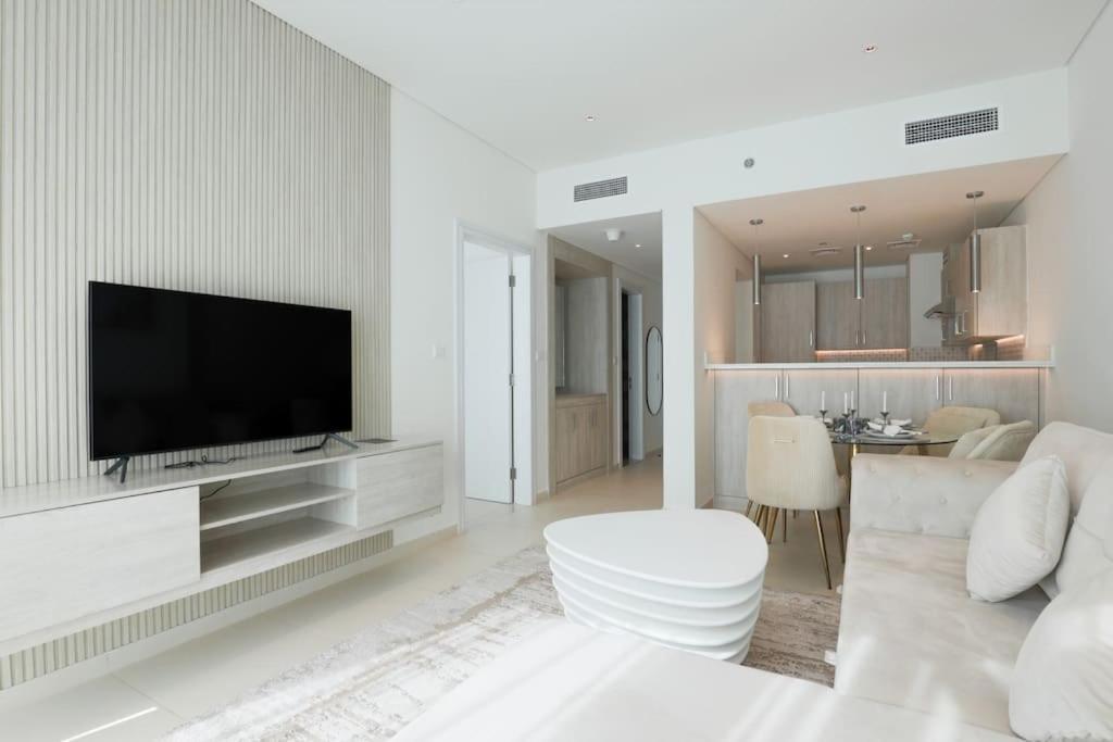 Modern 1 Bedroom At Palm Jumeirah