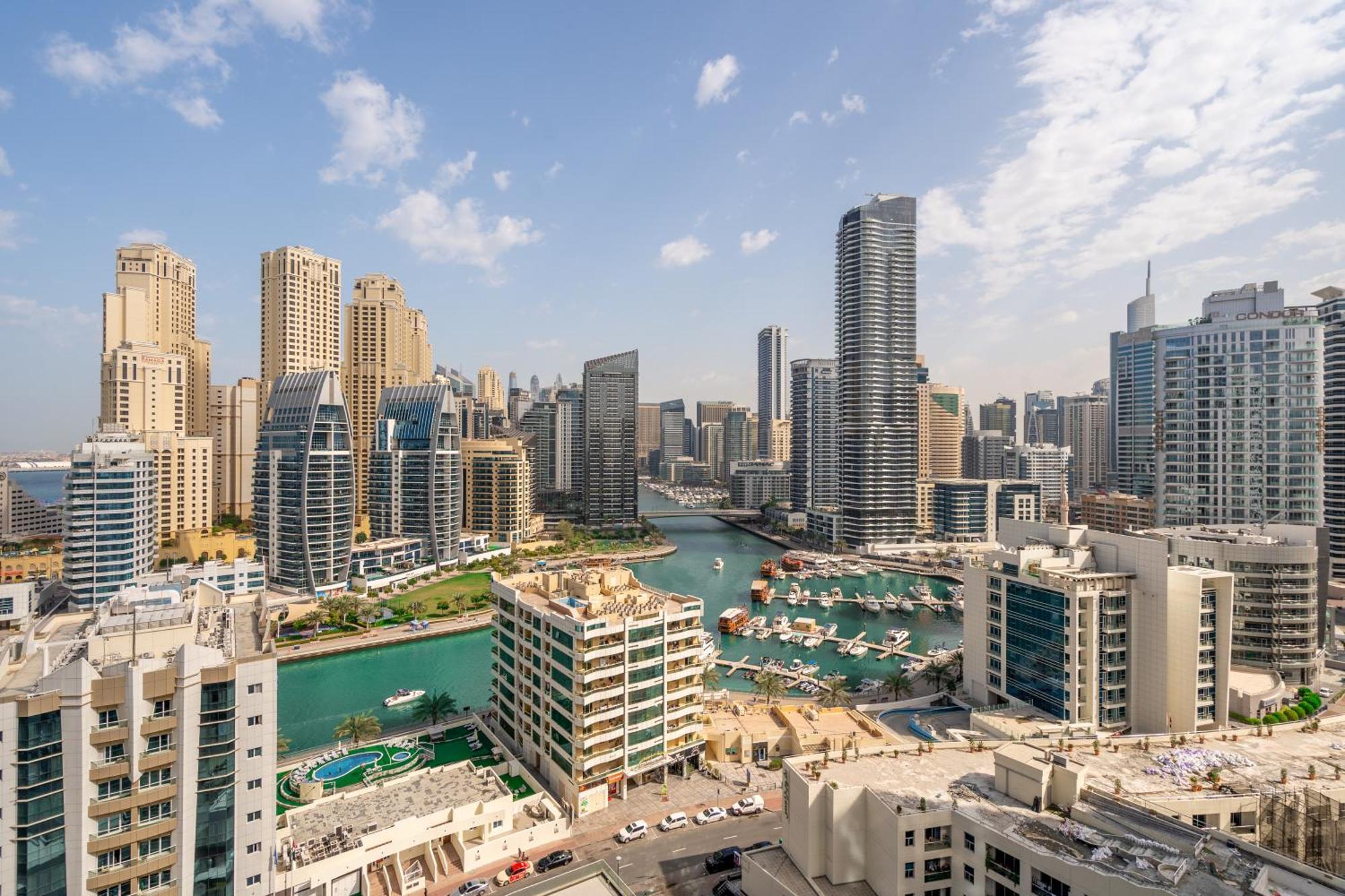 Flash Sale! Romantic Studio With Amazing Marina Views From The Balcony- Marina Apartment *