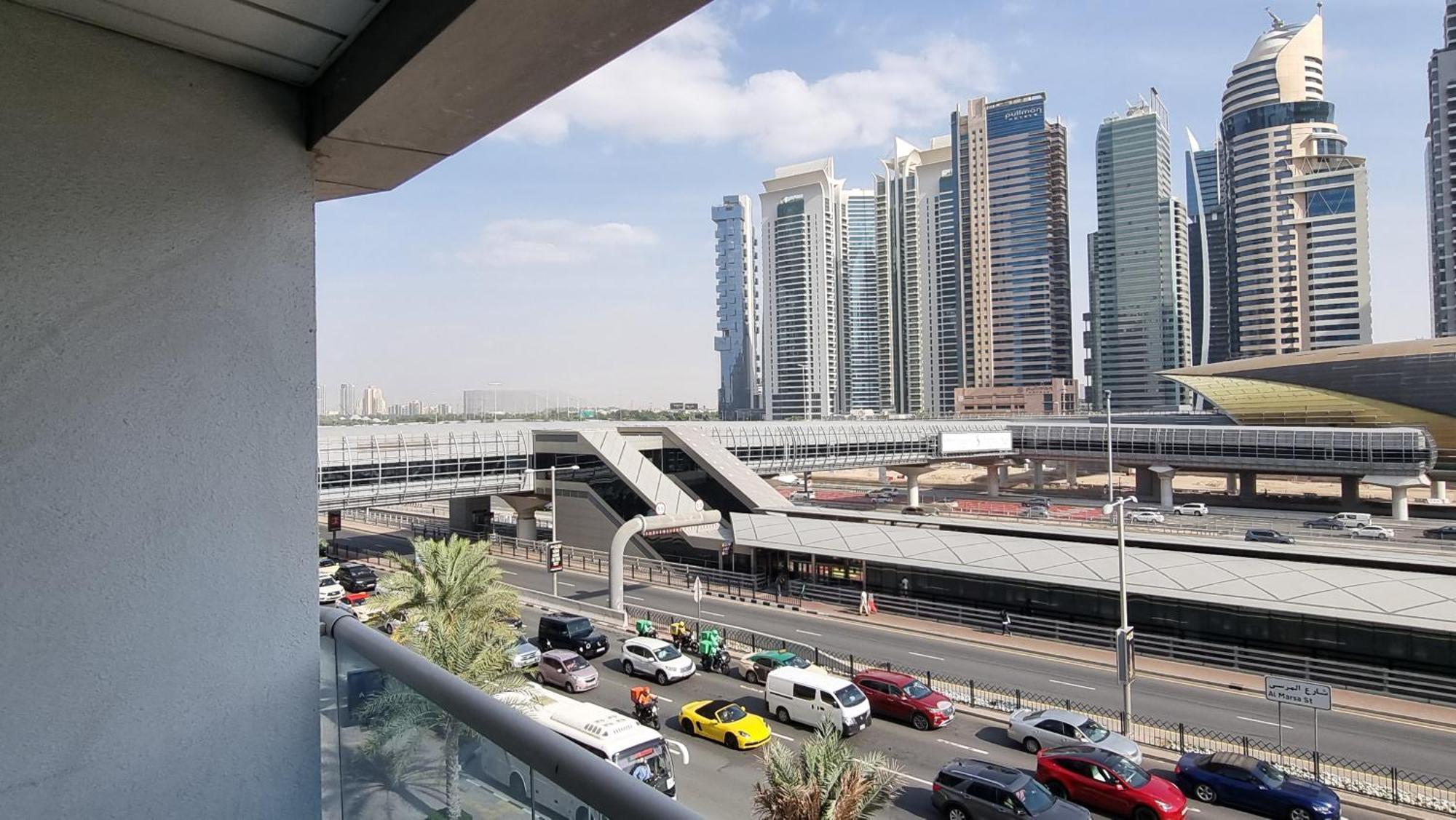 Granada Marina Diamond 5 Apartment Dubai
