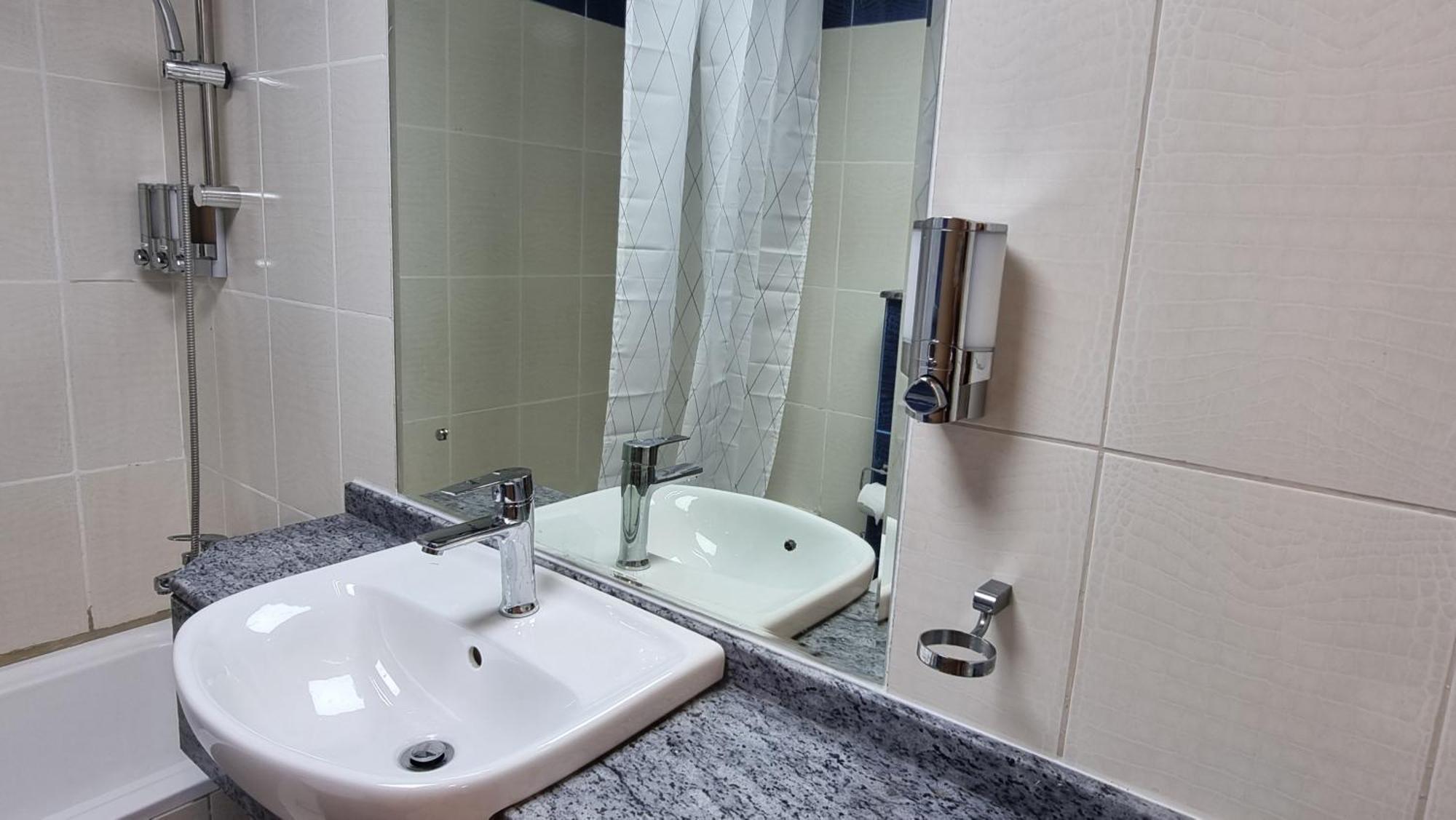 Apartment Granada Marina Diamond 5 Dubai
