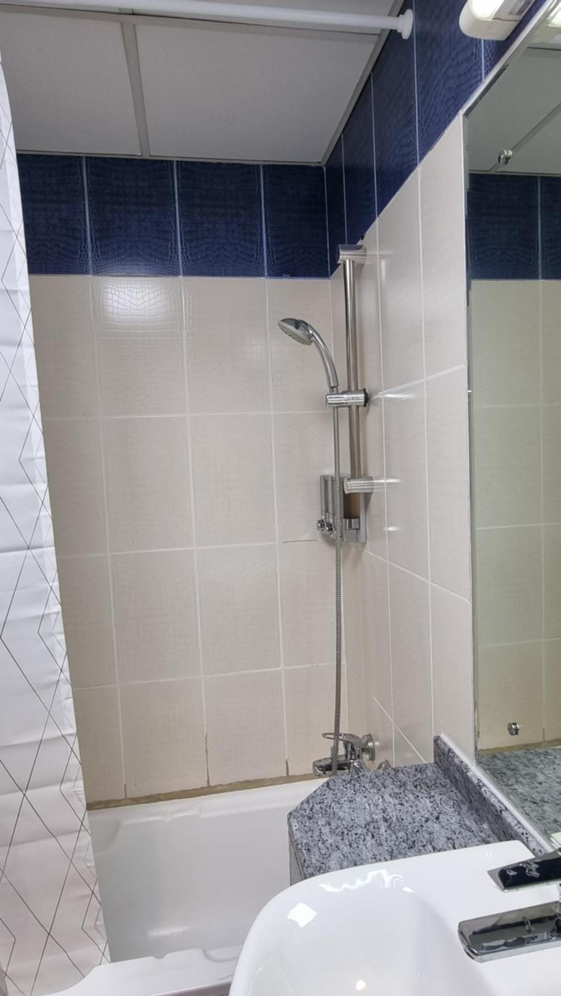 Granada Marina Diamond 5 Apartment Dubai