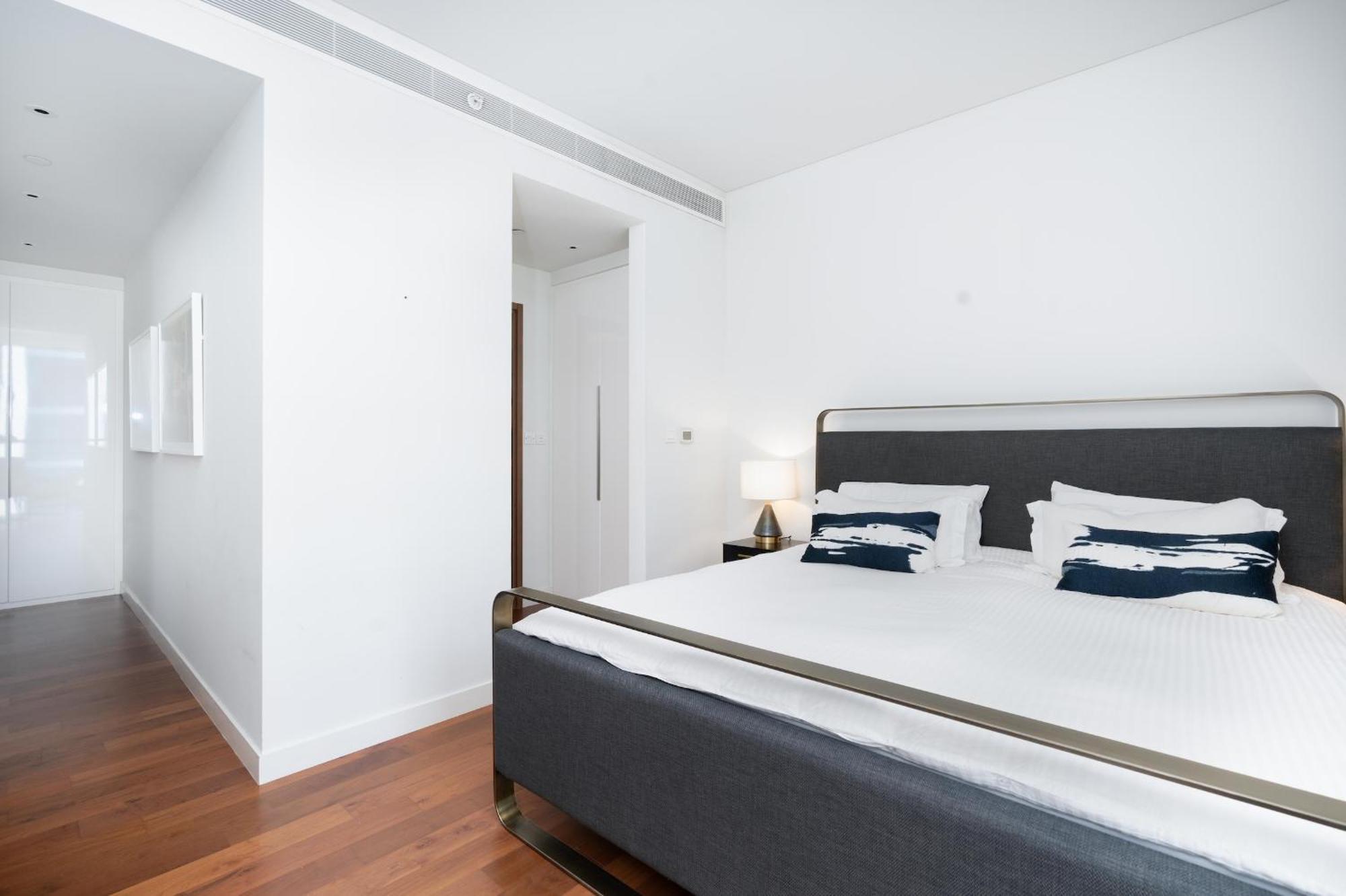 City Walk - 2br With Terrace - Cityapartmentstay Dubai