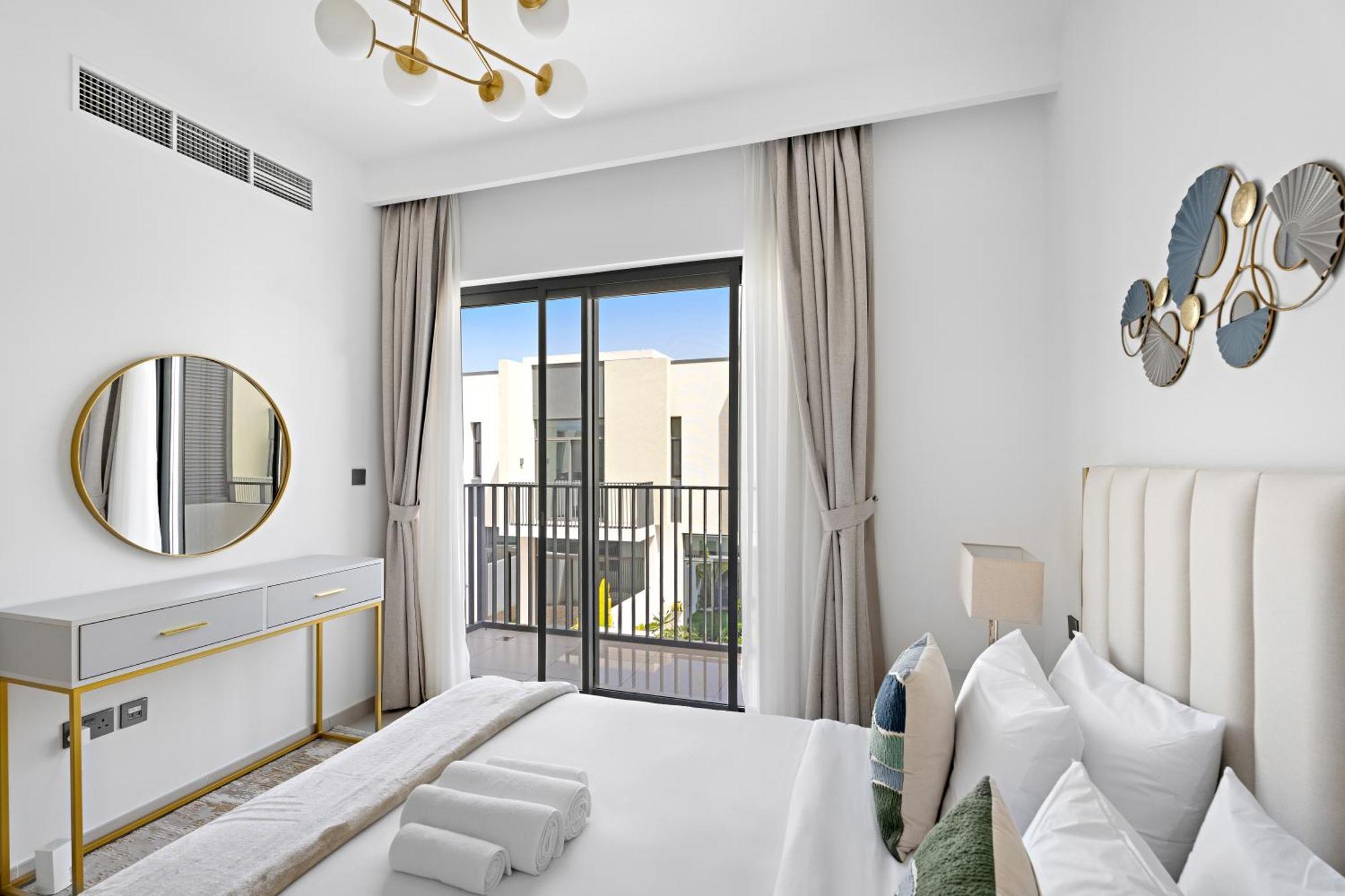 Apartment Luxurious 6-sleeper With Large Outdoor Patio