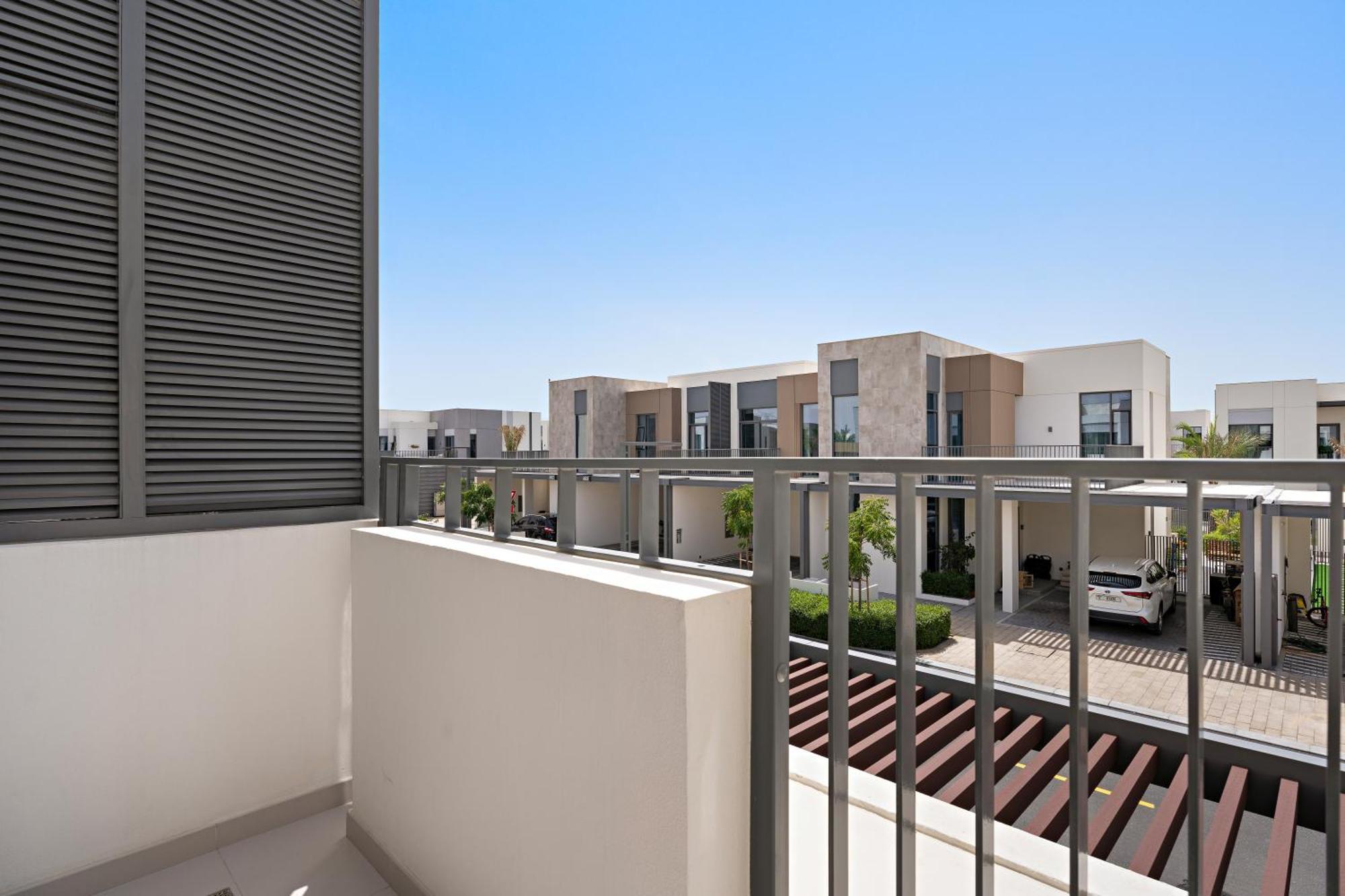 Apartment Luxurious 6-sleeper With Large Outdoor Patio *