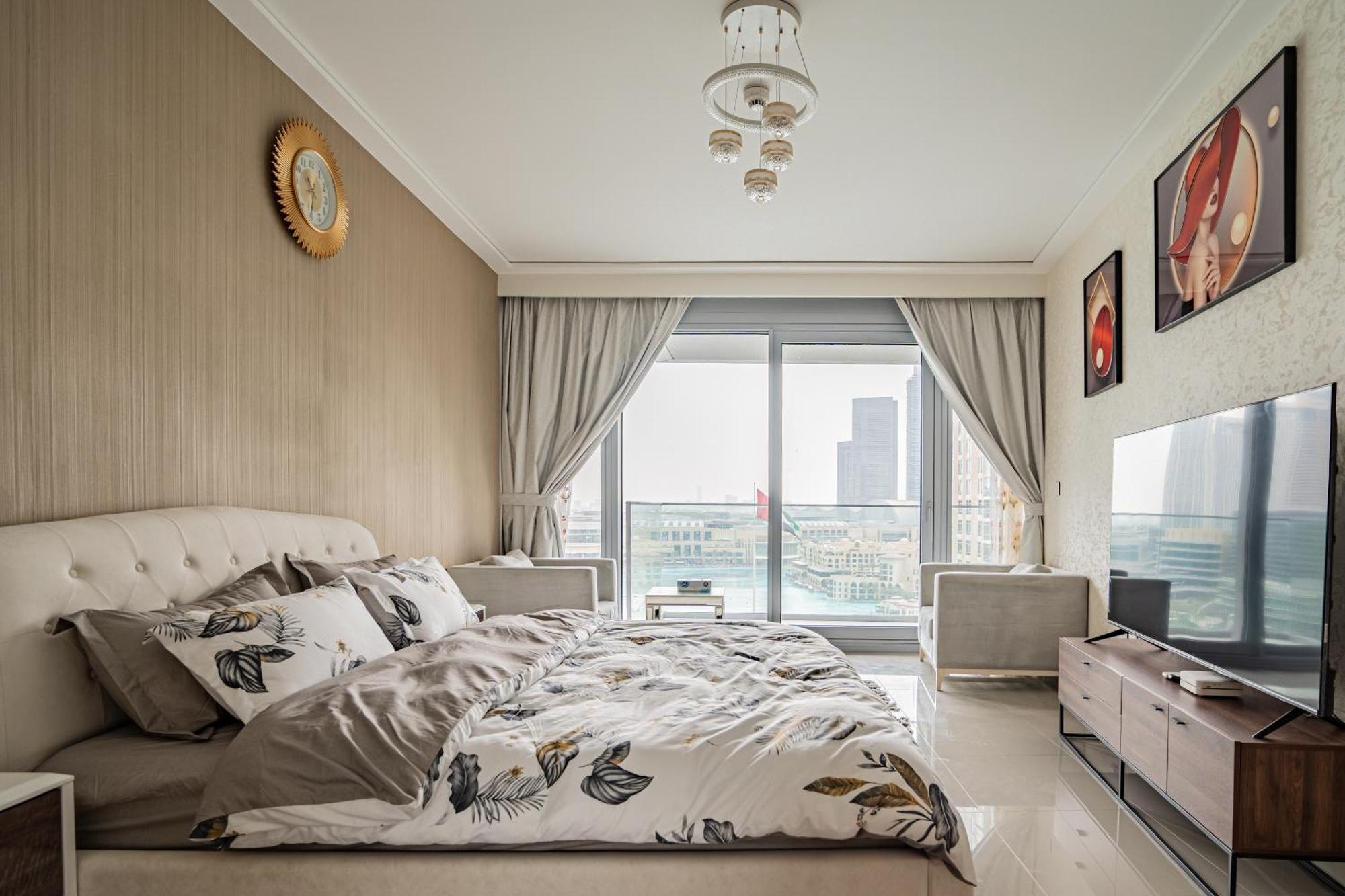 5 Stars Grand Opera Tower Lux 2 Bedroom Downtown Full Burj Khalifa View *
