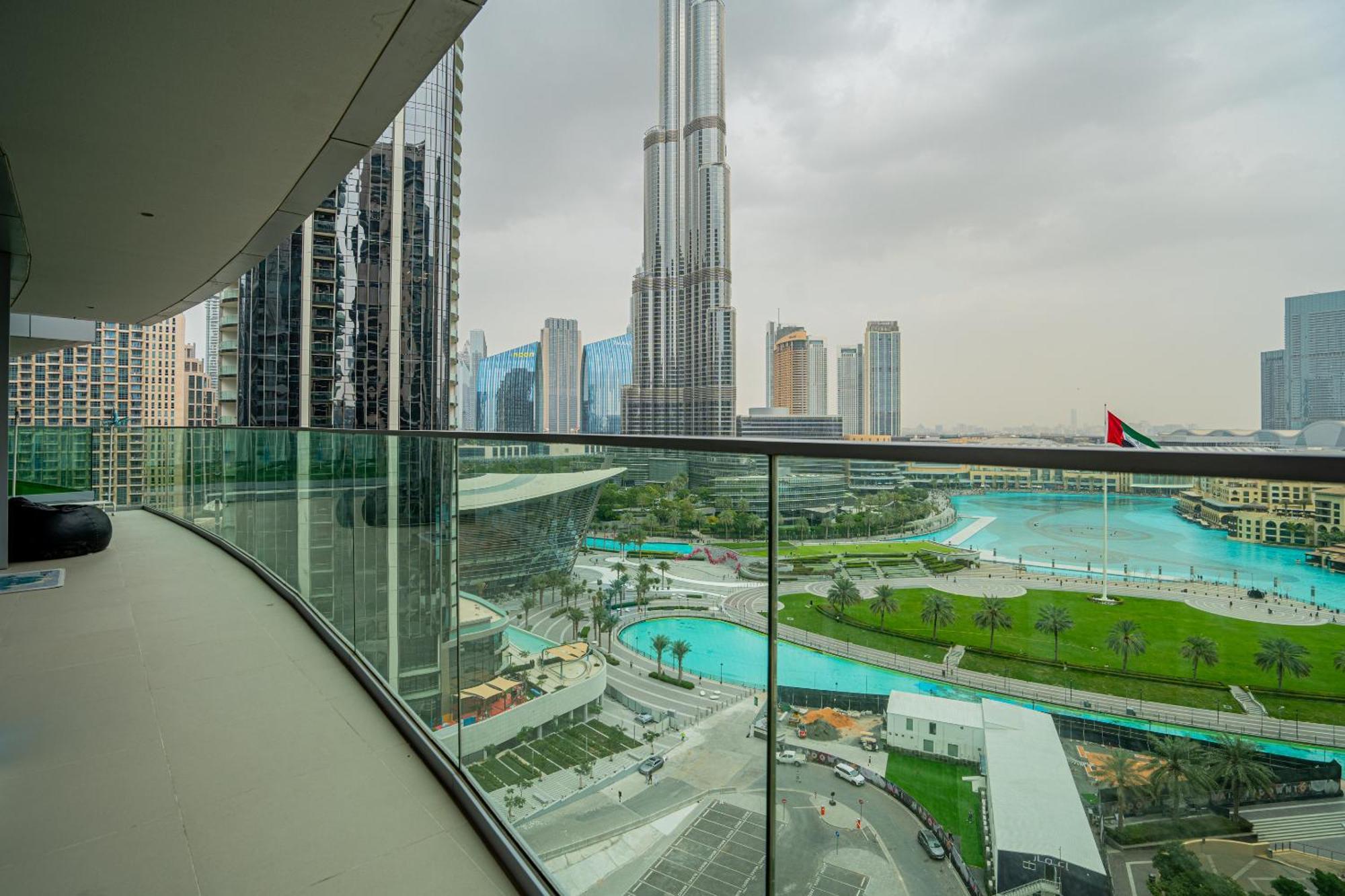5 Stars Grand Opera Tower Lux 2 Bedroom Downtown Full Burj Khalifa View Apartment *