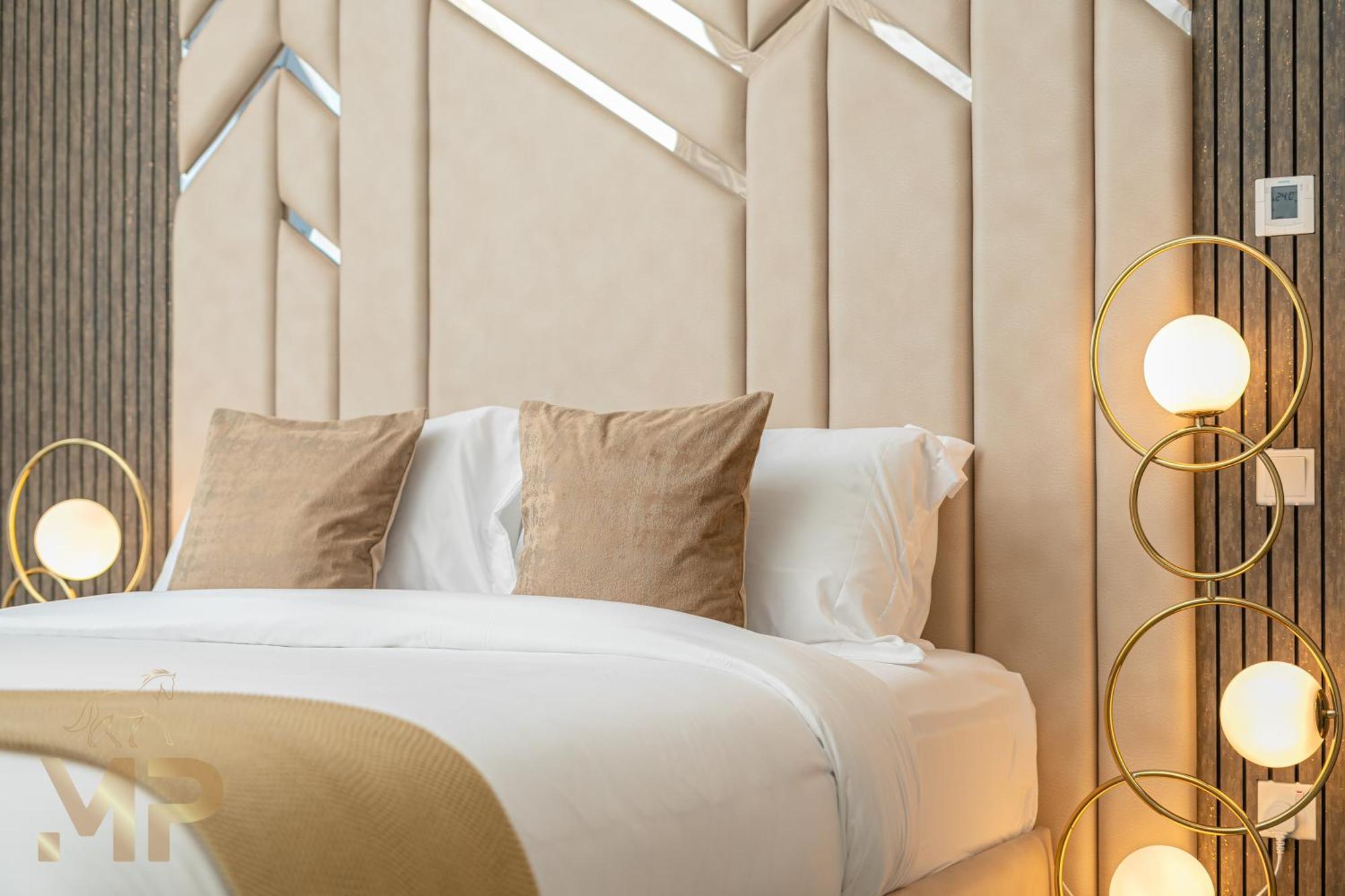 Marco Polo - Surreal Sea, Marina & Eye View On High Floor Dubai