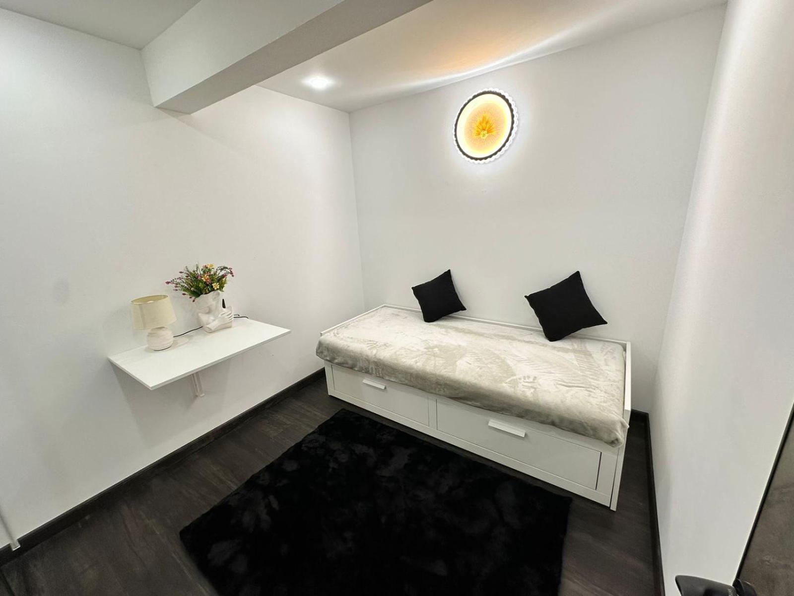In The Luxury Marina Crown Tower Walk To Barasti Daire Dubai
