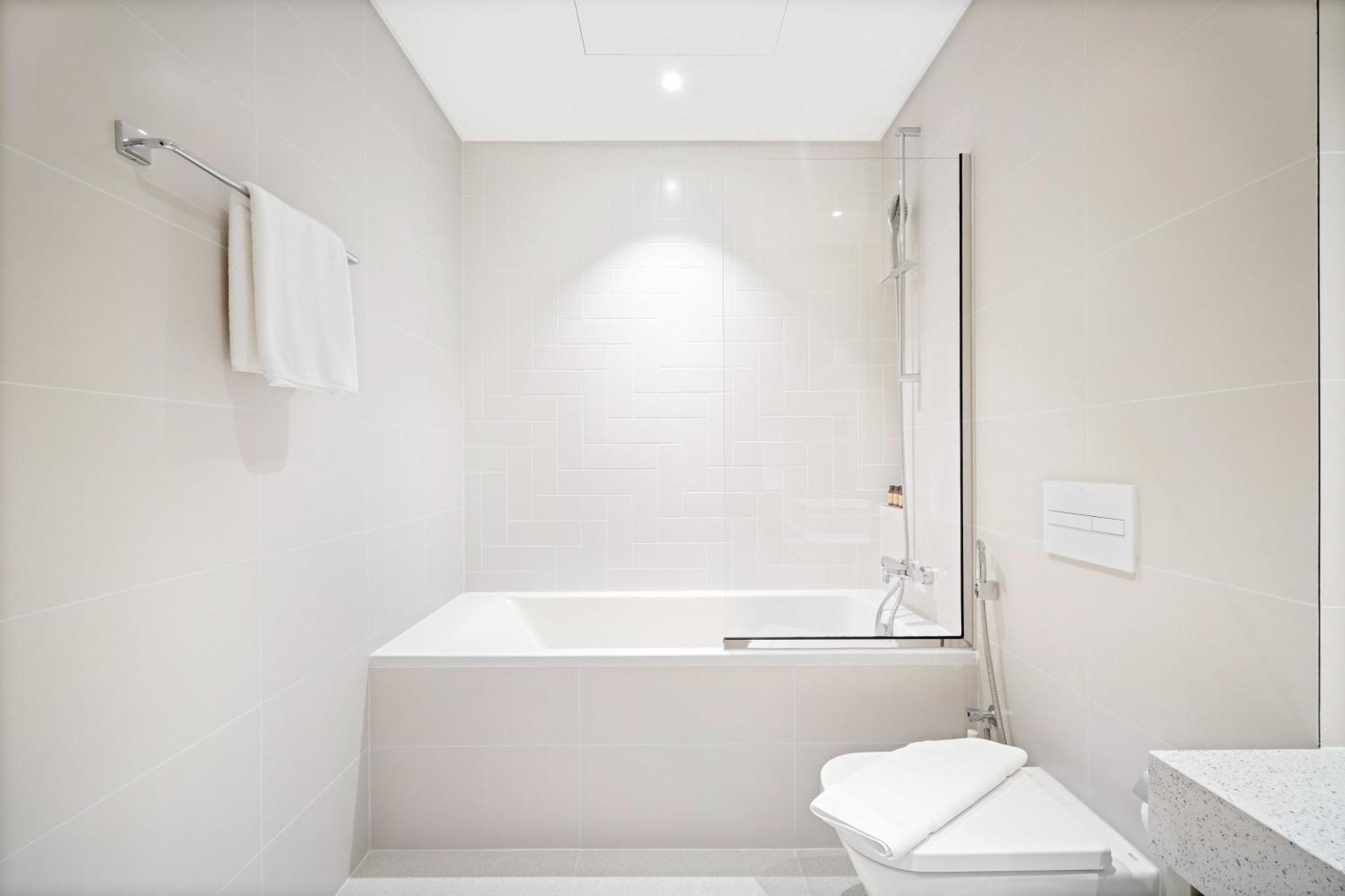 Silkhaus Sea & View 1bdr In Exclusive Neighbourhood Apartment *