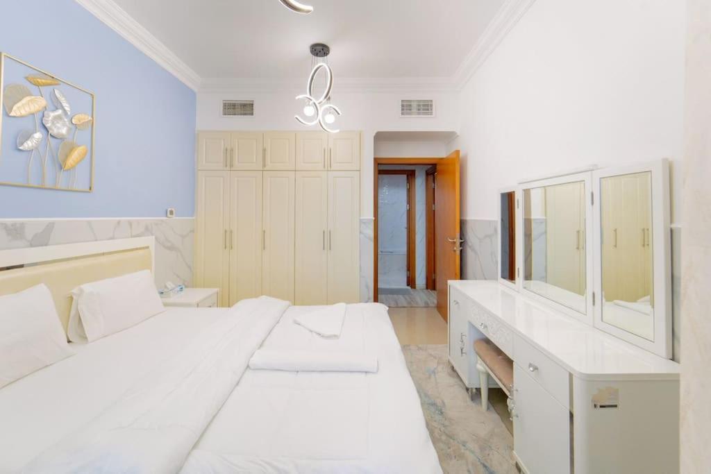 Lux Full Sea View 2br Near Jbr And Metro Apartment *