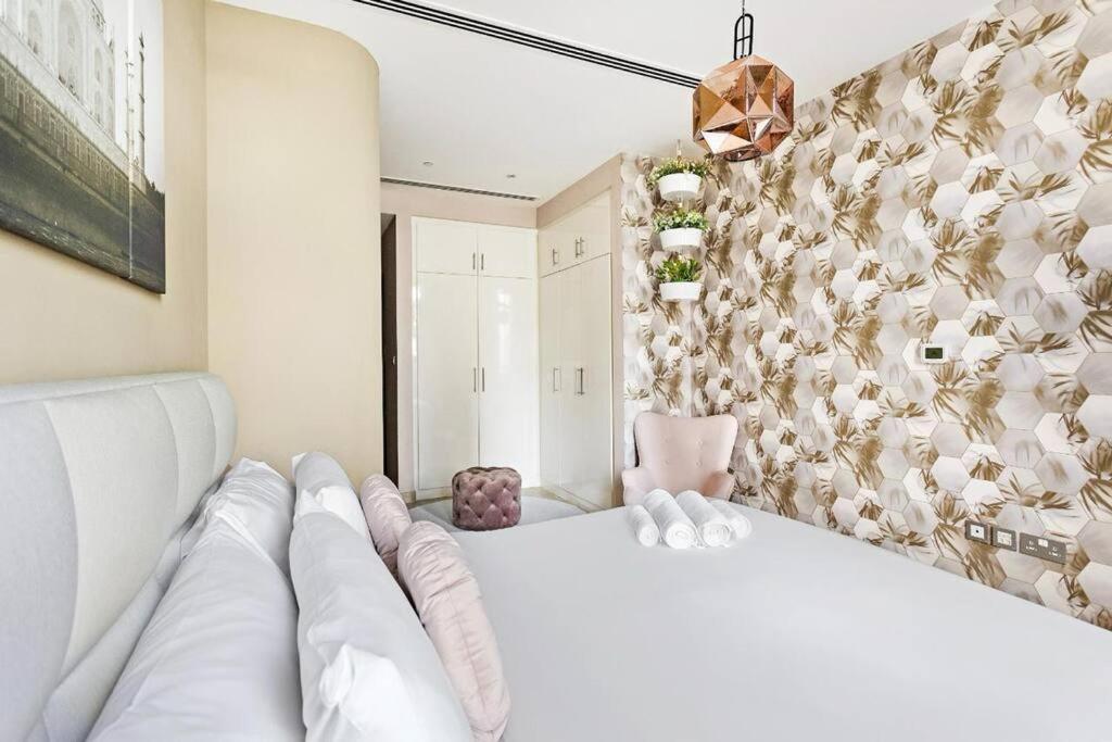 Koyo In The Heart Of Jbr - 3bdr Apartment Dubai