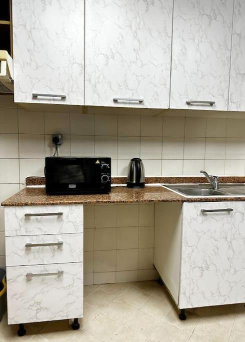 Apartment Stylish 3 Bedroom In Marina W/ Gorgeous View Near Metro *