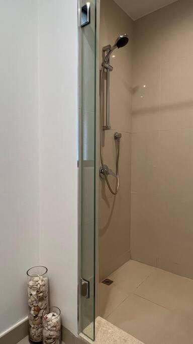 Dayf-nad Stunning 5 Bedroom In Hills *