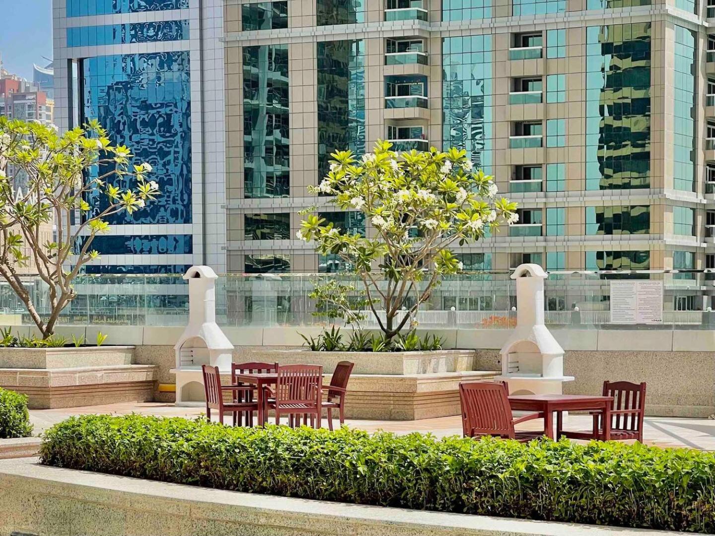 Apartment Rustic Elegance By The In Jlt Dubai