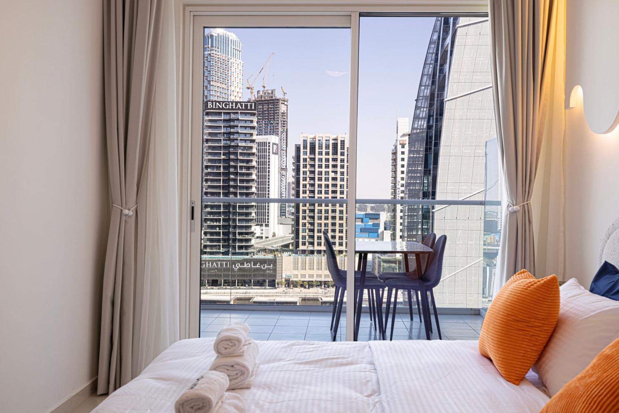 New Designed 2-br Downtown Apartamento Dubai