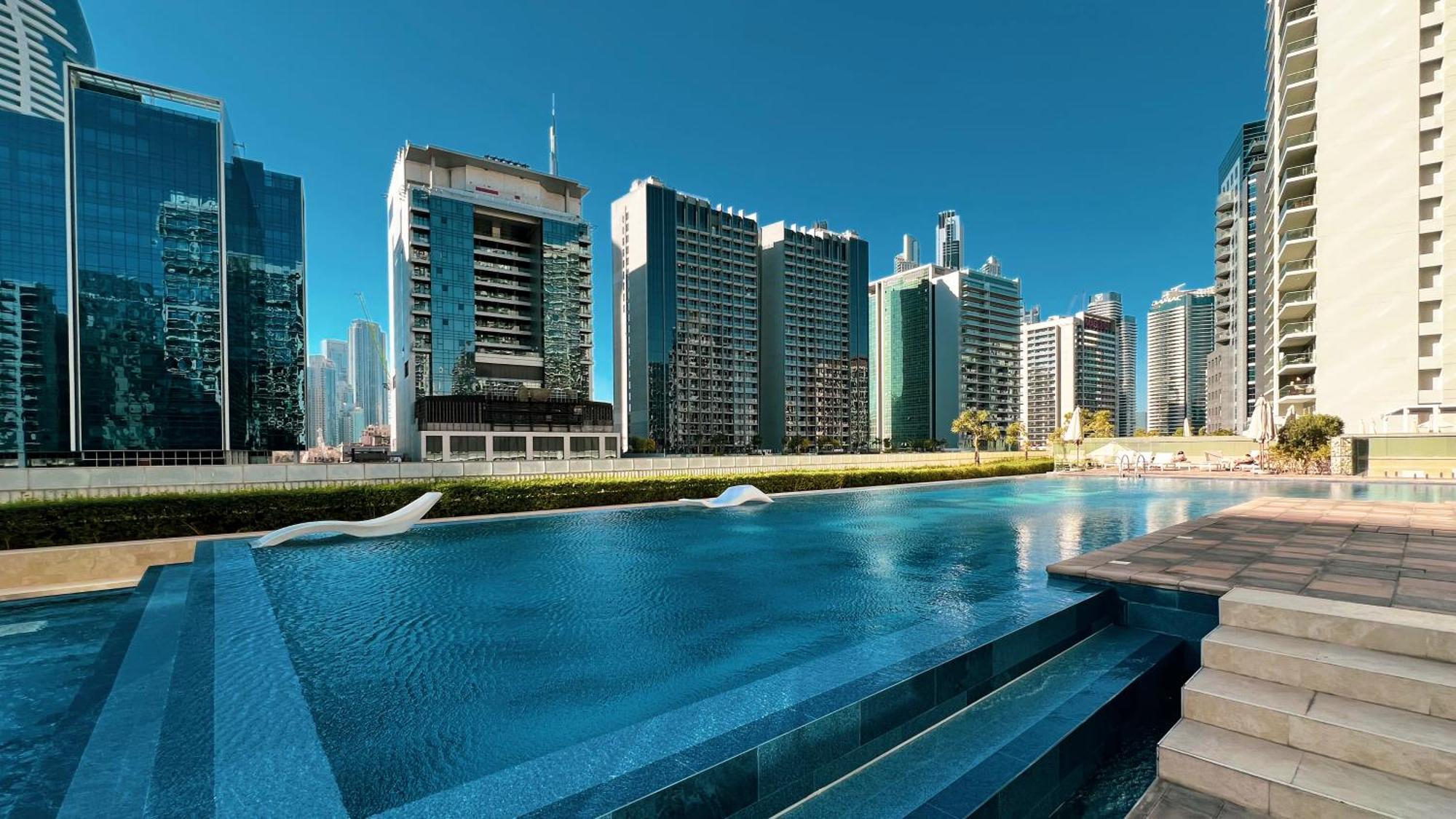 Apartamento New Designed 2-br Downtown