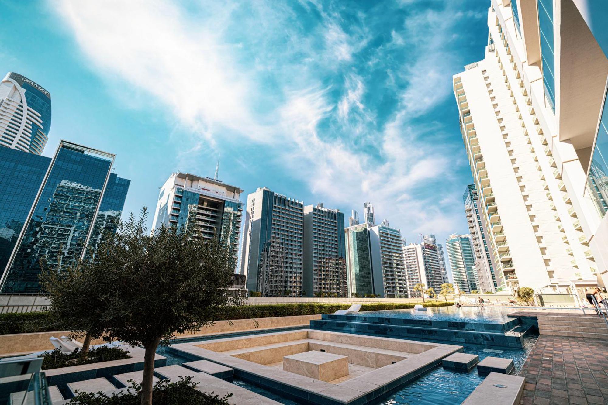 Apartamento New Designed 2-br Downtown *