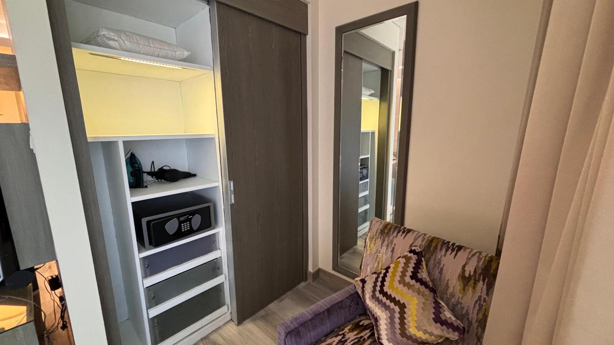 Aparthotel Emaar Residences Fashion Avenue - Formerly Address Mall - Stunning Dubai