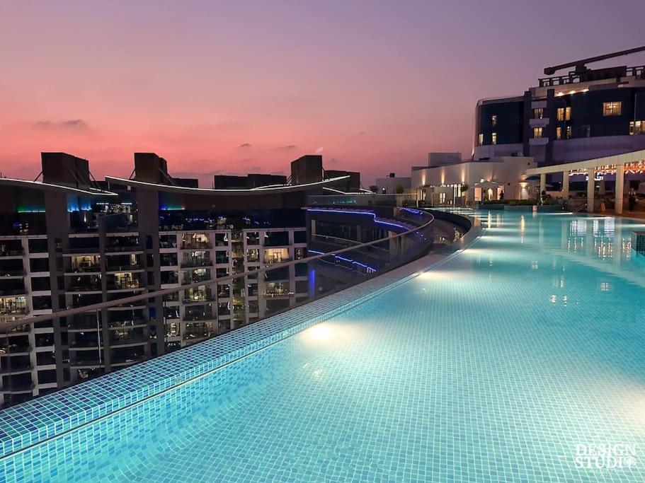 7/31 Palm Jumeirah: 1 Br Apartment Dubai