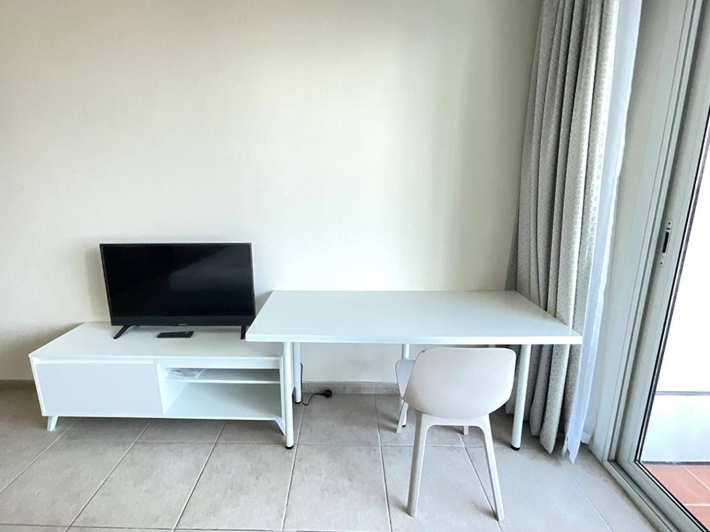 Ensuite In Coliving In Marina Homestay Dubai